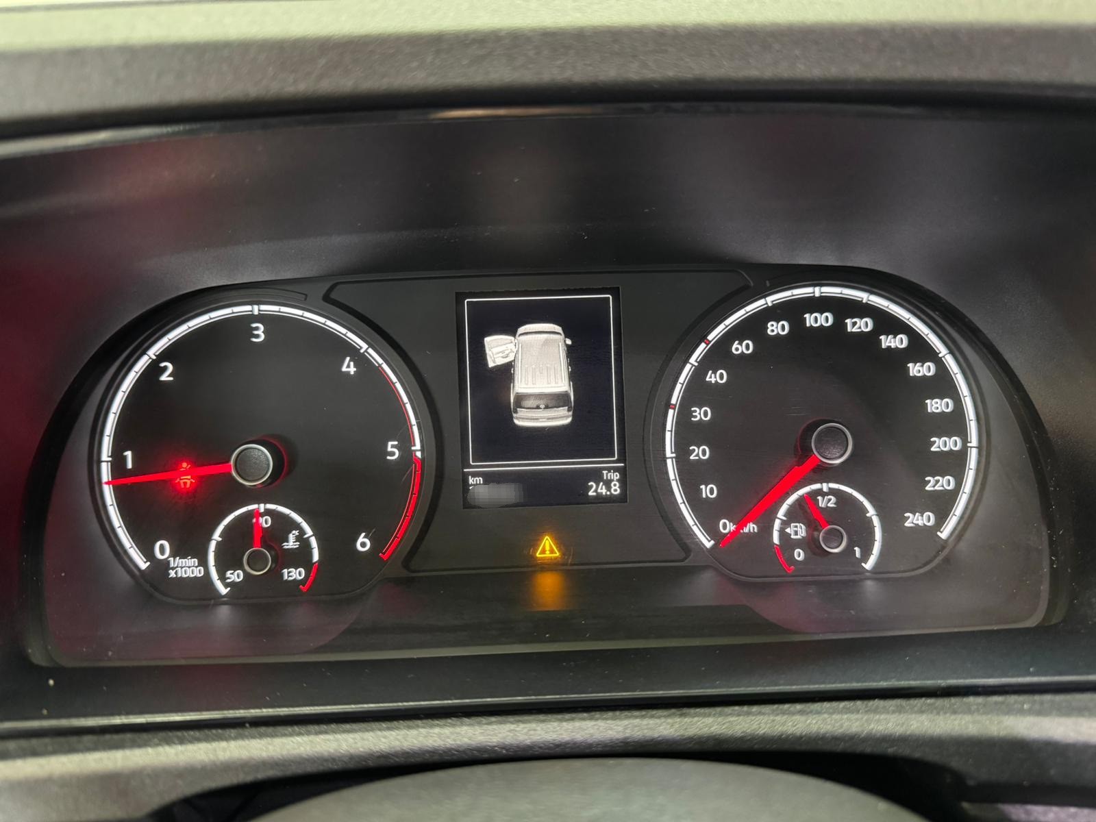 VW Caddy Cargo 2.0TDI-image-10