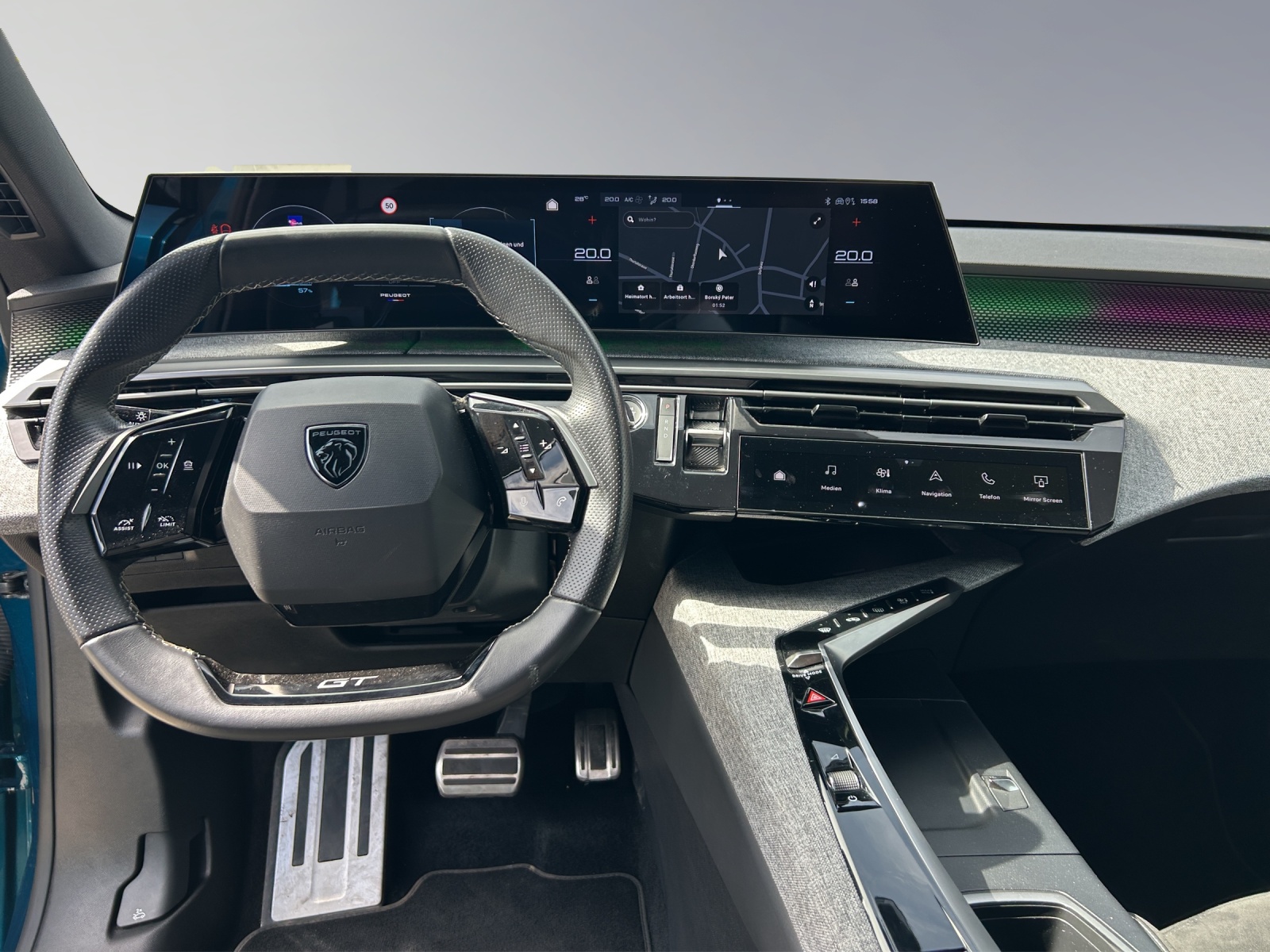 PEUGEOT 3008 e-GT-image-12