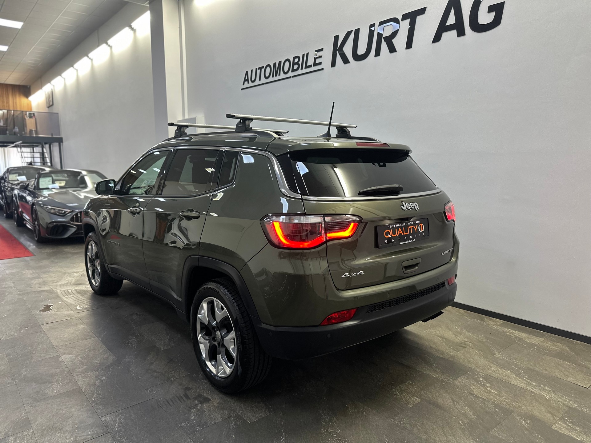 JEEP Compass 1.4 Turbo Limited AWD 9ATX-image-3