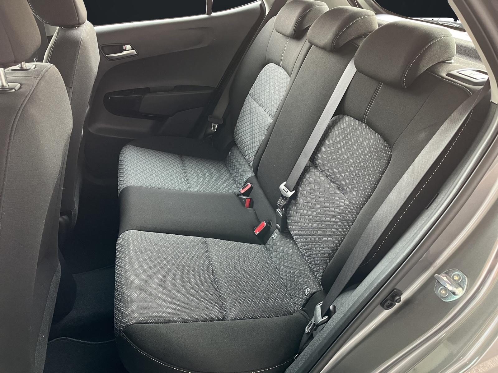 KIA Picanto 1.0 GDi First Edition-image-12