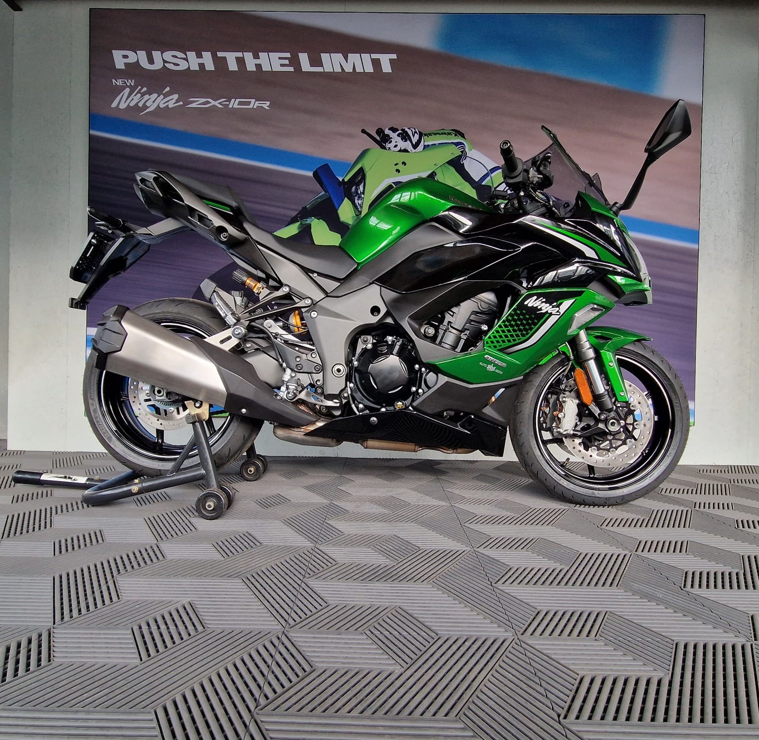 KAWASAKI Ninja 1100 SX SE-image-1