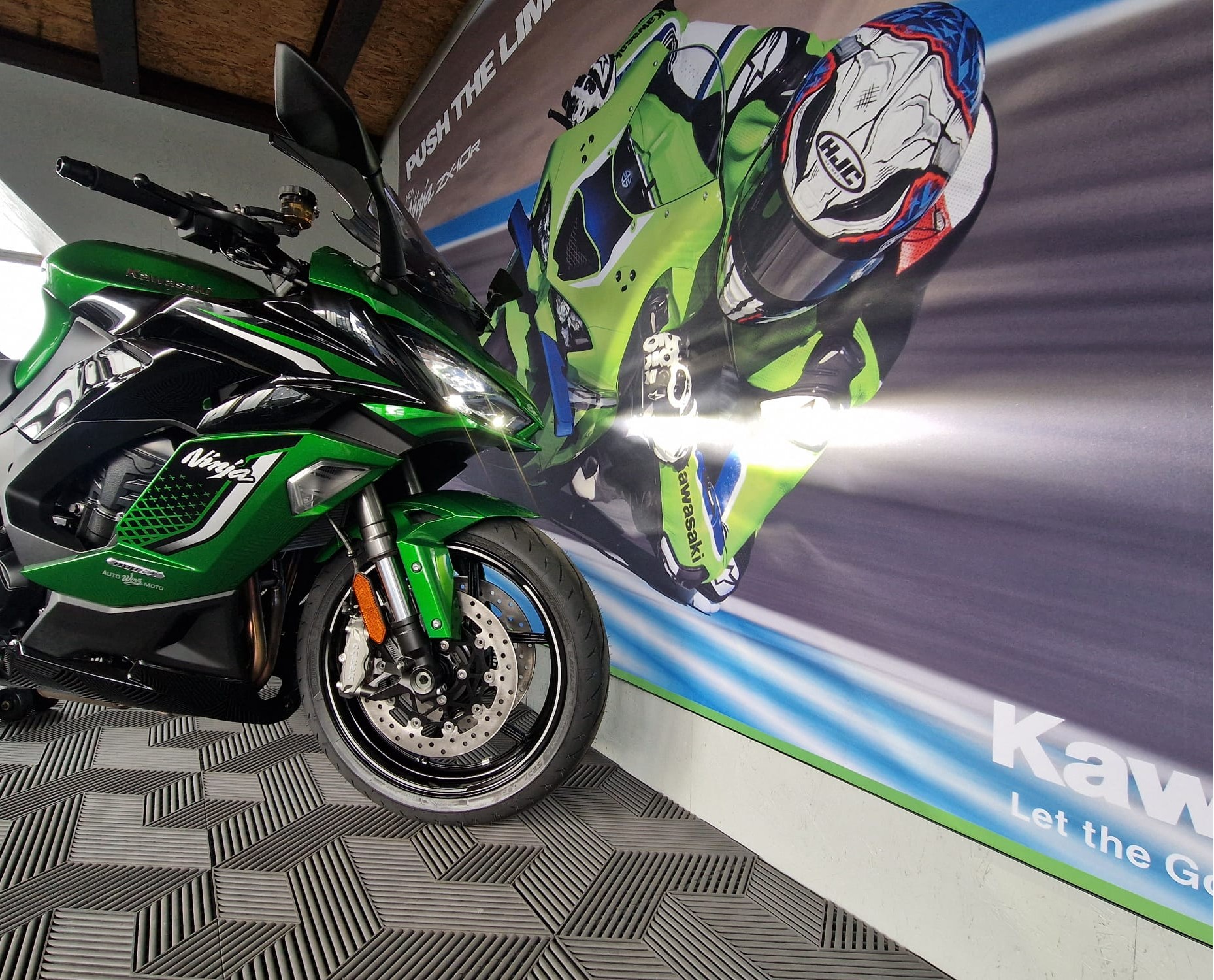 KAWASAKI Ninja 1100 SX SE