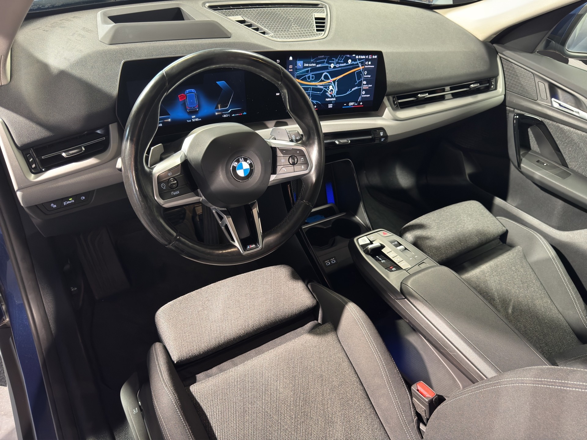 BMW X1 18d sDrive-image-7