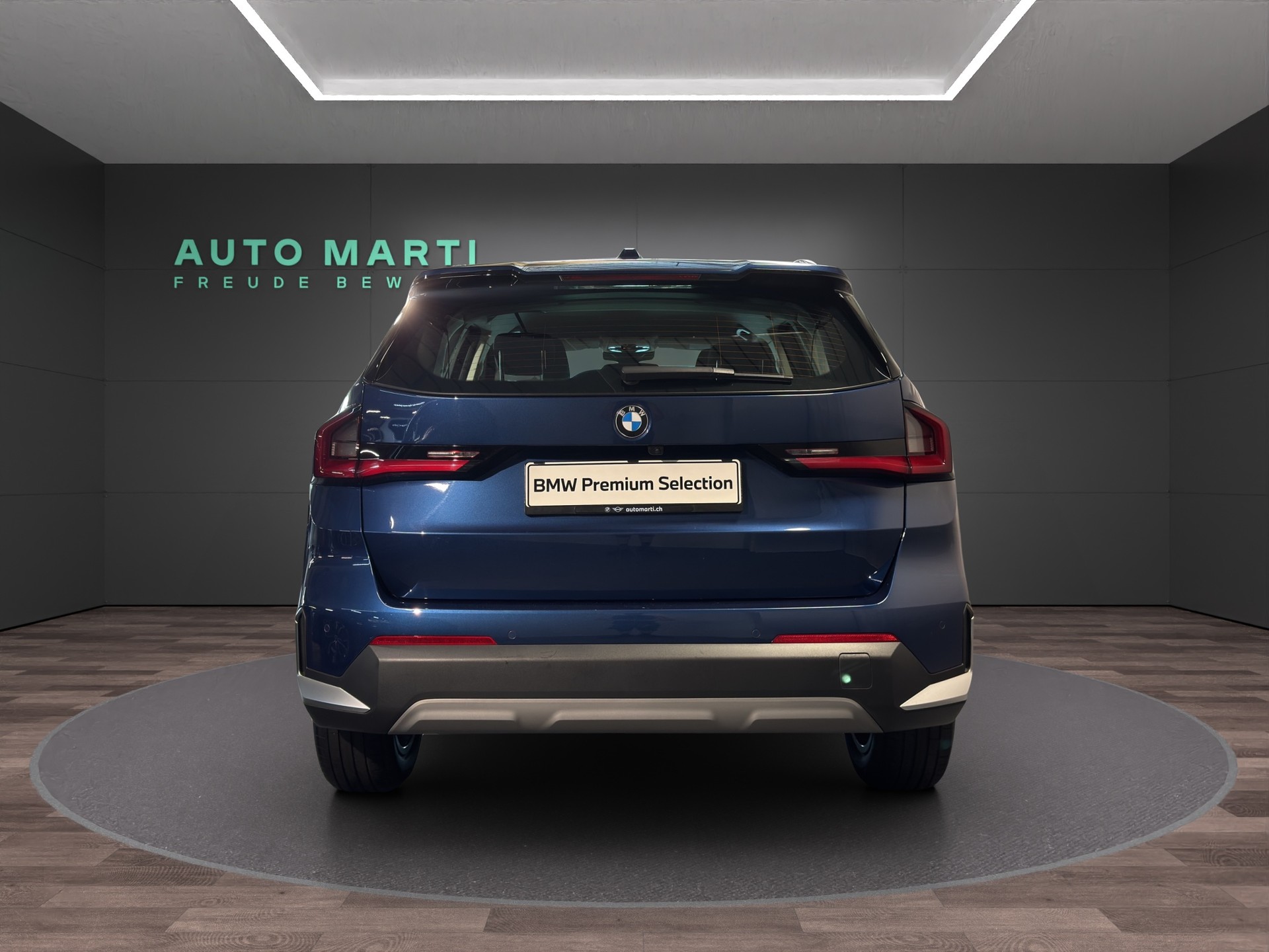 BMW X1 18d sDrive-image-2