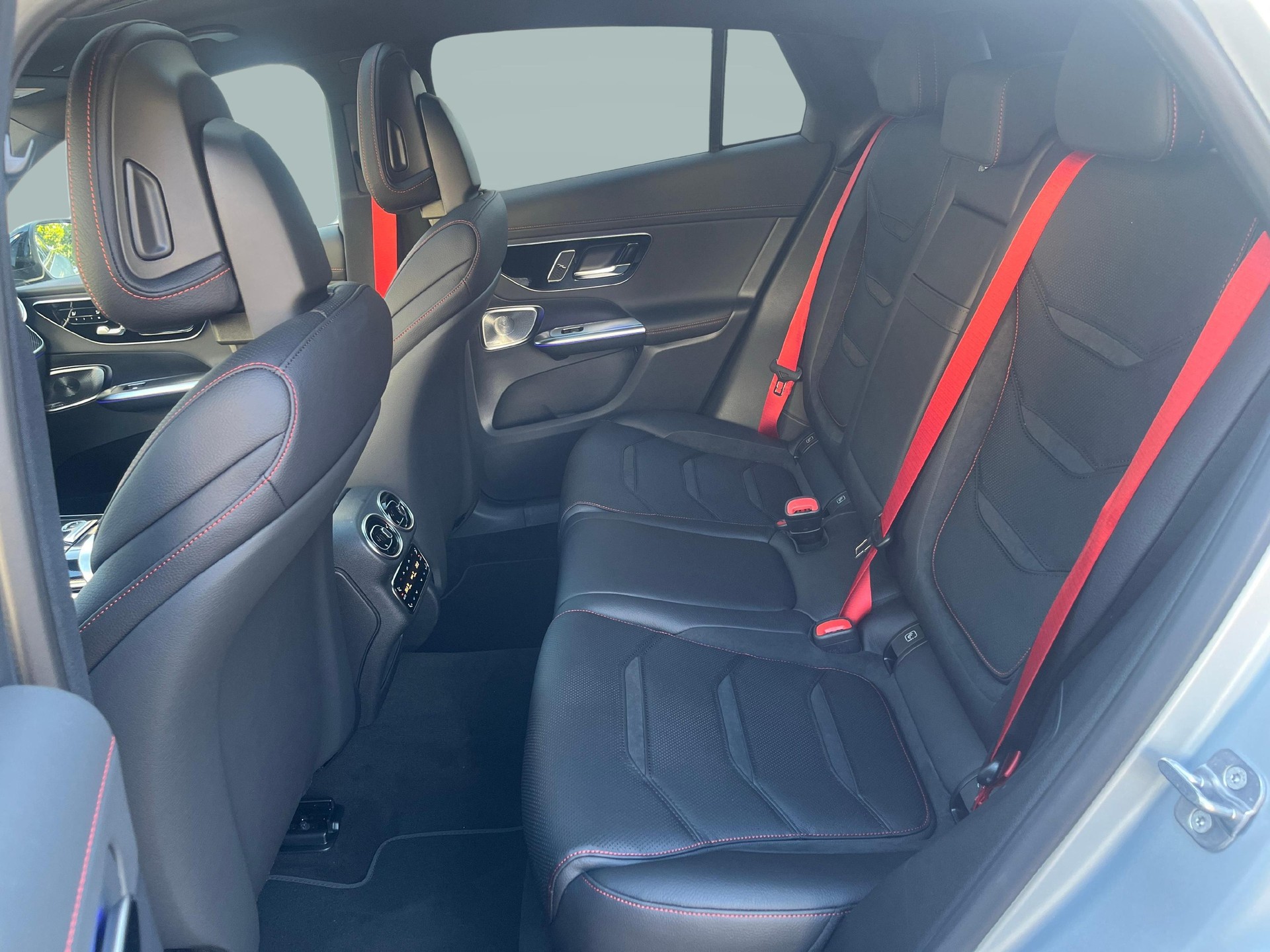 MERCEDES-BENZ GLC 53 AMG 4matic+ Coupé-image-10