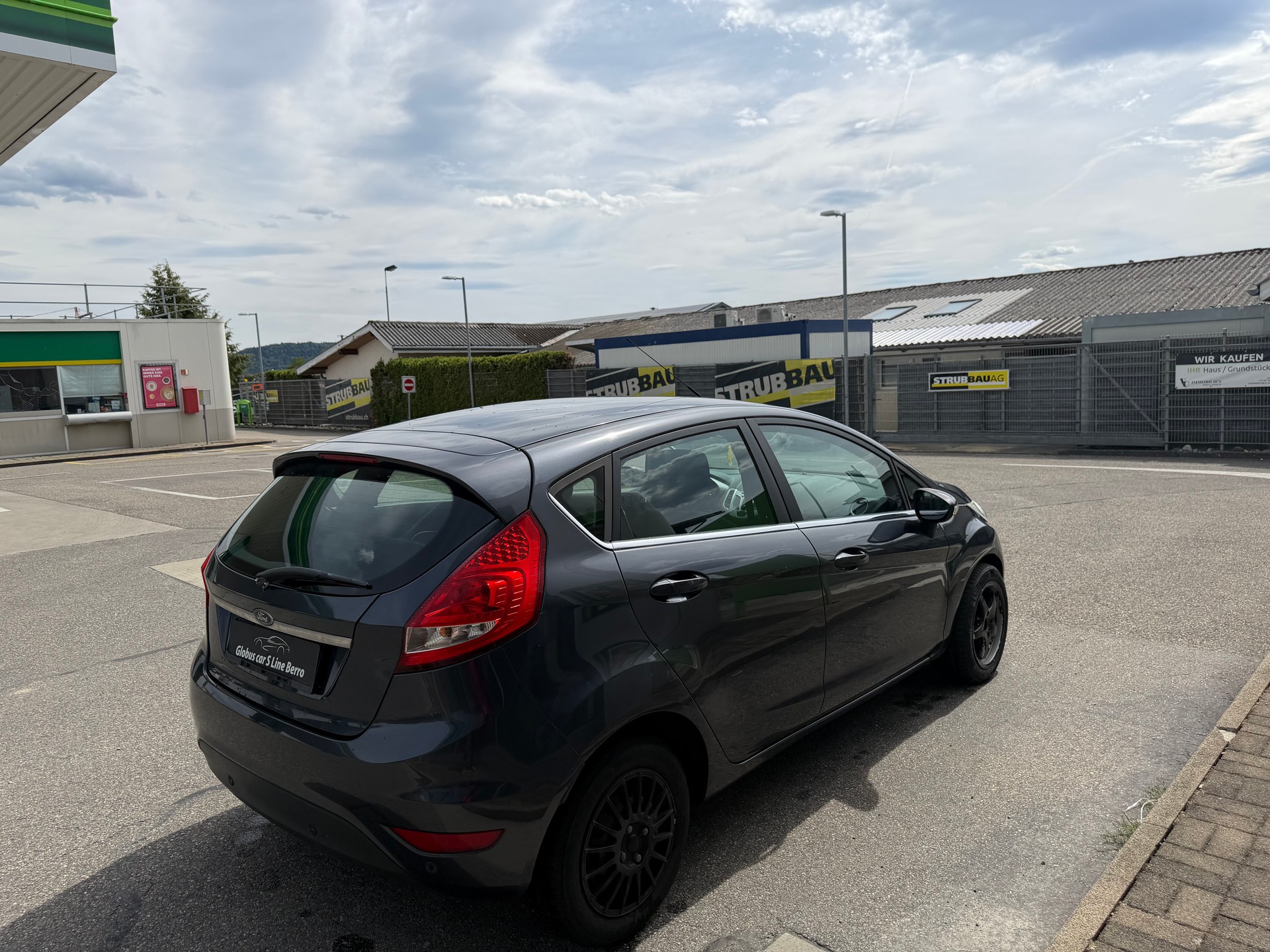 FORD Fiesta 1.6 16V Titanium-image-7