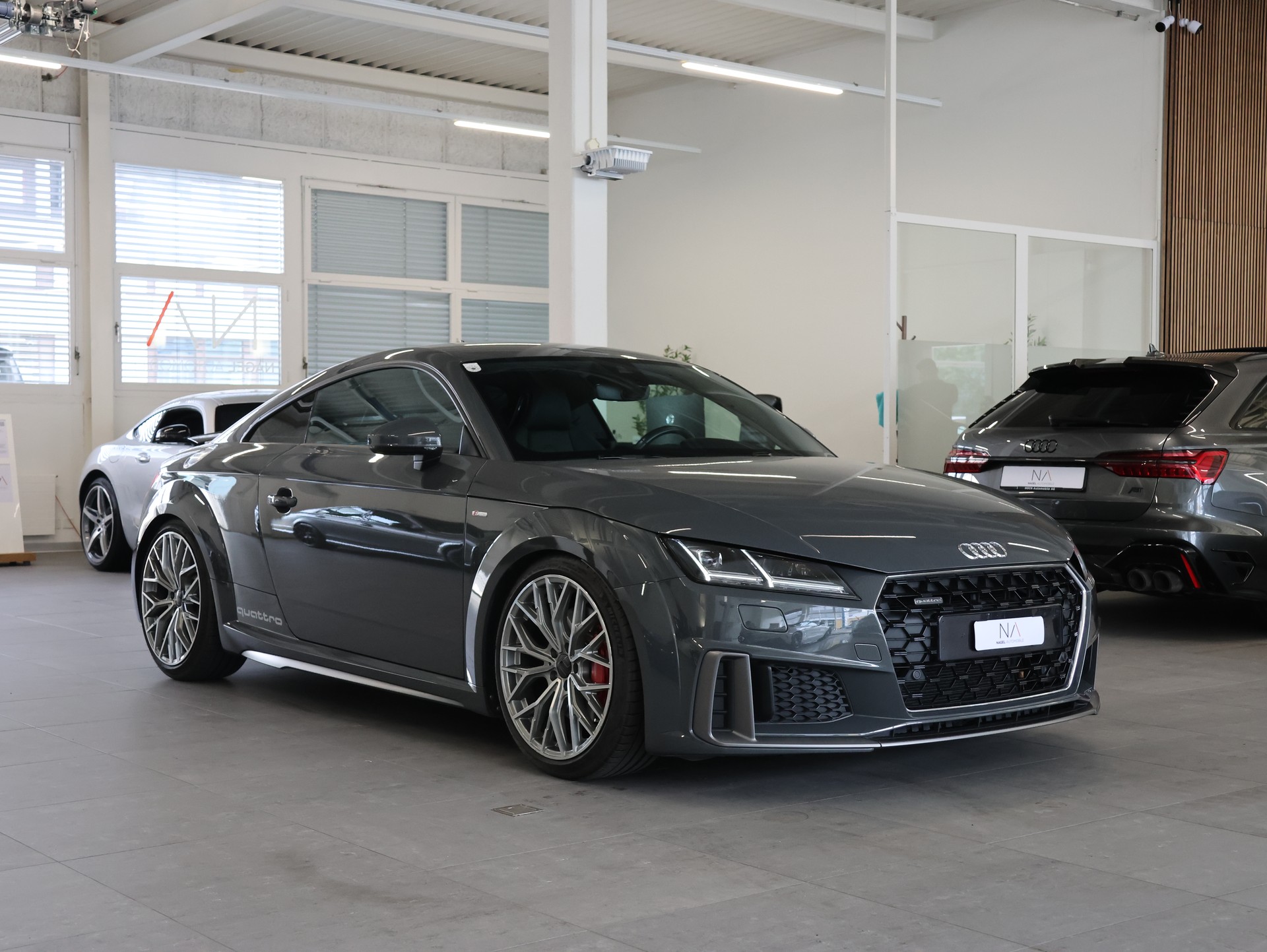 AUDI TT Coupé 45 TFSI quattro S-tronic *Sportabgasanlage* *Rückfahrkamera* *Sitzheizung*-image-1