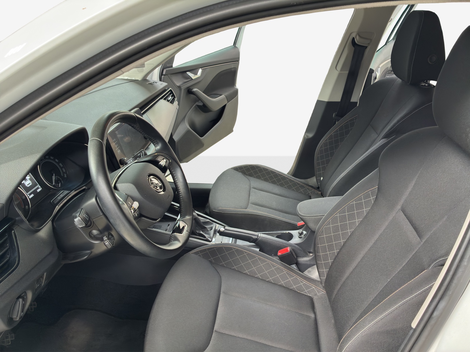 SKODA Kamiq 1.0 TSI Fresh-image-7