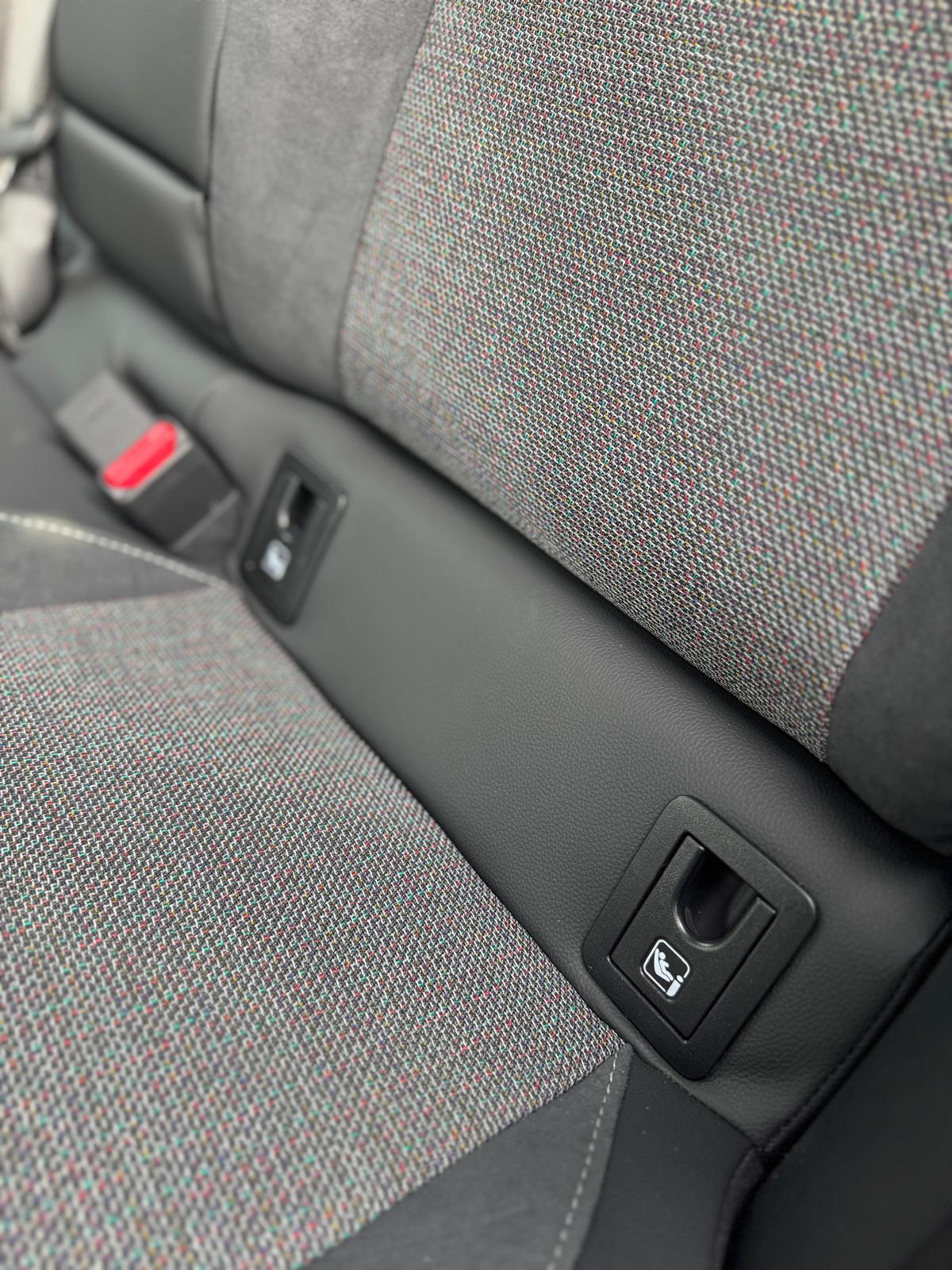 TOYOTA Corolla Touring Sports 1.8 HSD Trend e-CVT-image-14