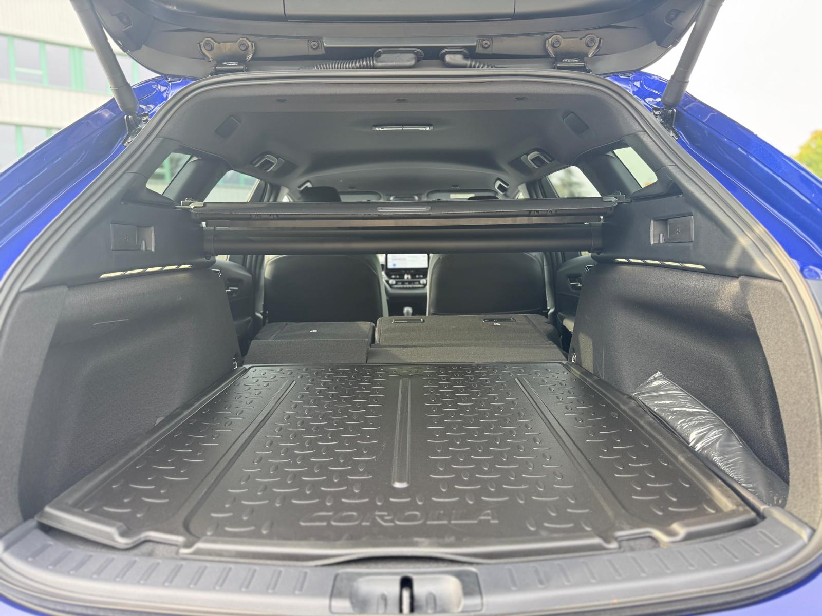 TOYOTA Corolla Touring Sports 1.8 HSD Trend e-CVT-image-17