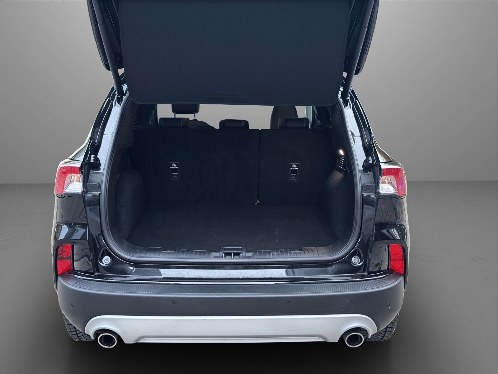 FORD Kuga 2.5 FHEV Titanium 4WD-image-11