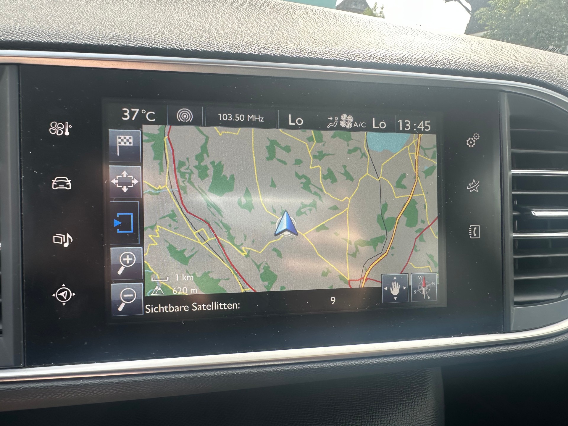 PEUGEOT 308 SW 1.2 THP Active-image-3