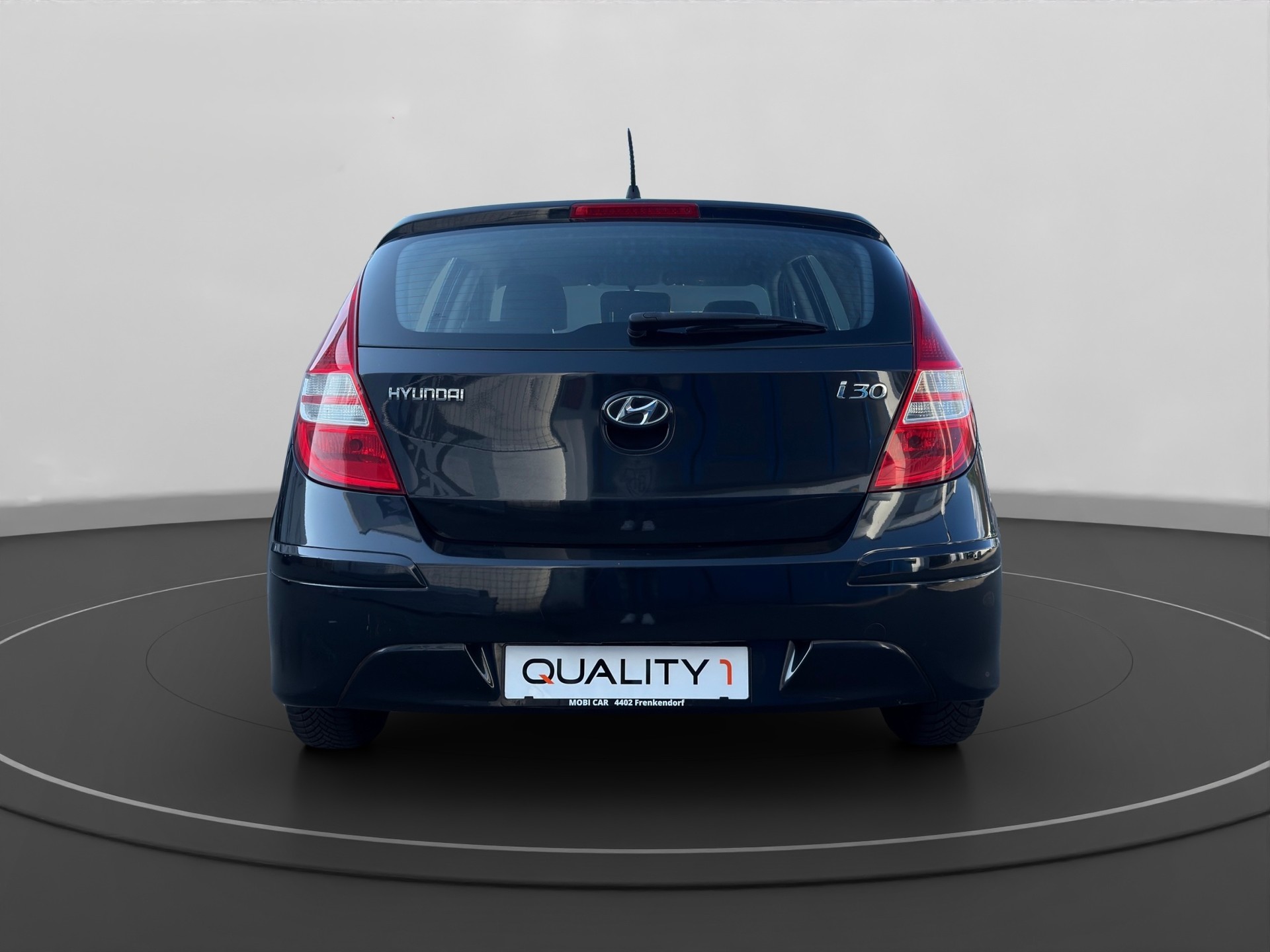 HYUNDAI i30 1.6 Style-image-3