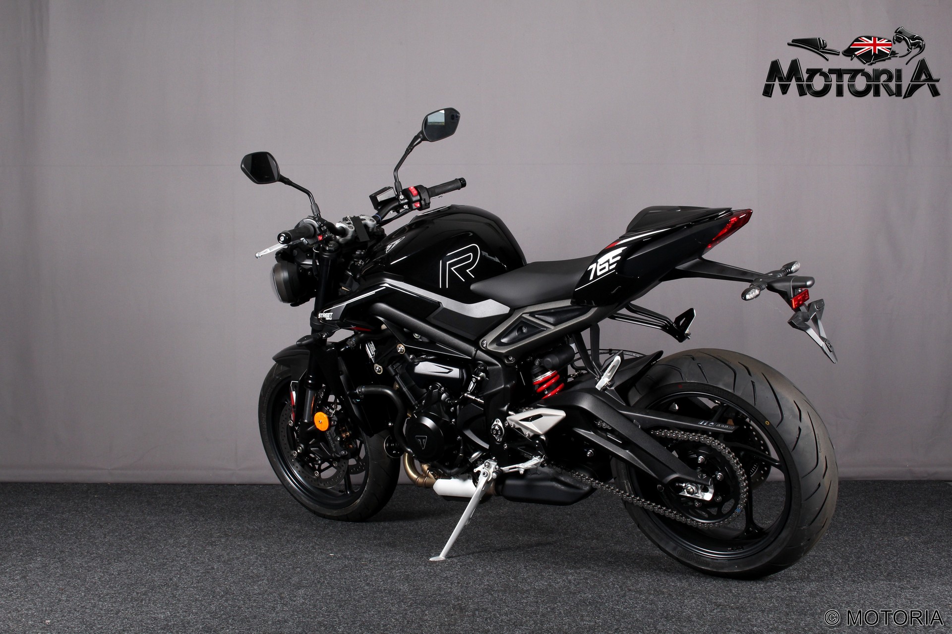 TRIUMPH Street Triple 765 R-image-4