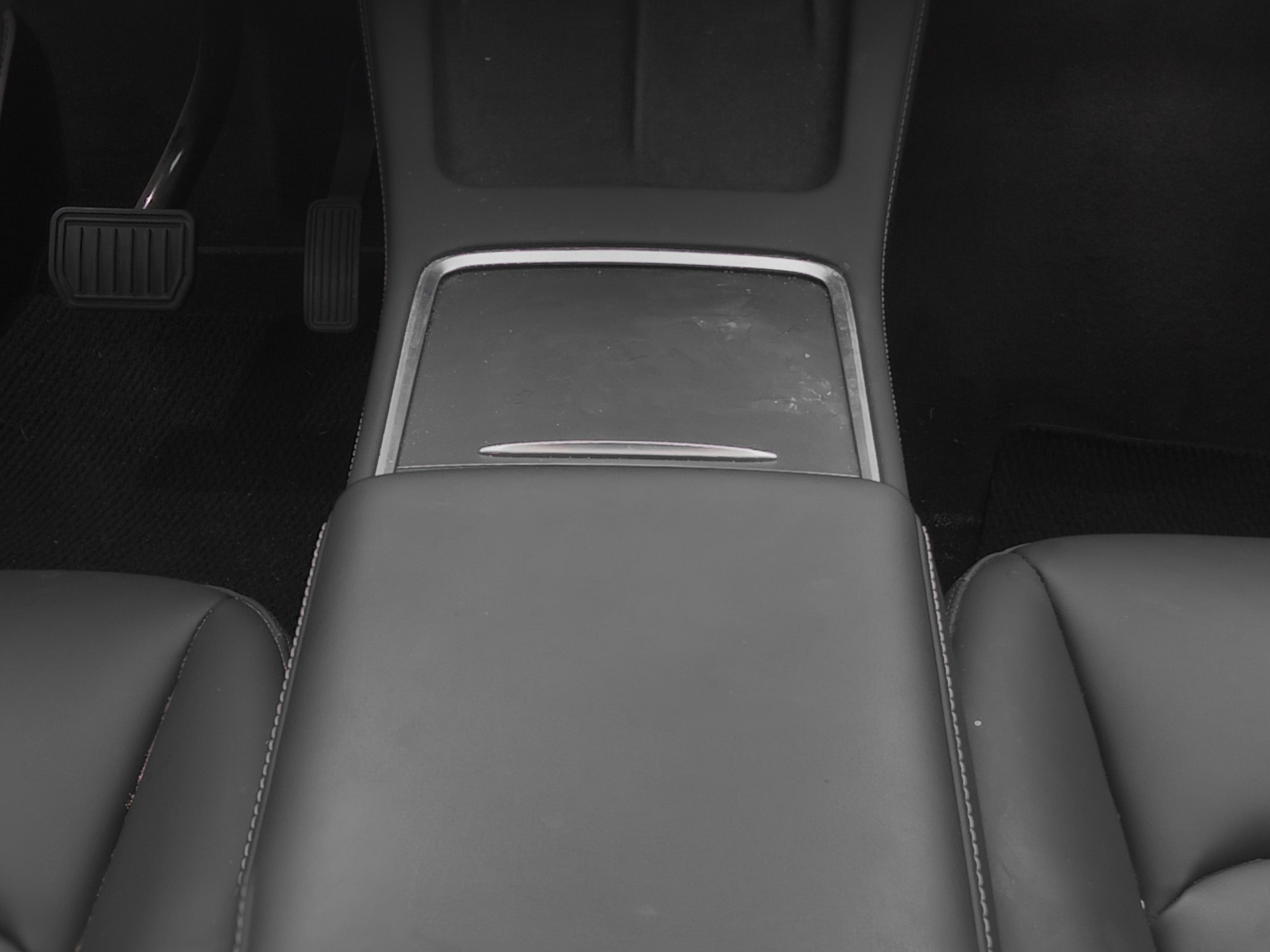 TESLA Model Y Rear-Wheel Drive-image-9