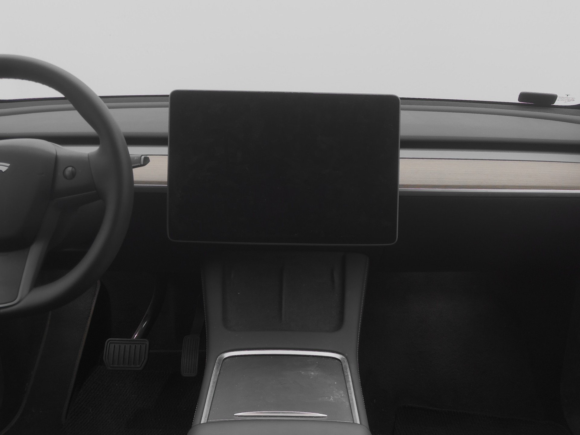 TESLA Model Y Rear-Wheel Drive-image-8