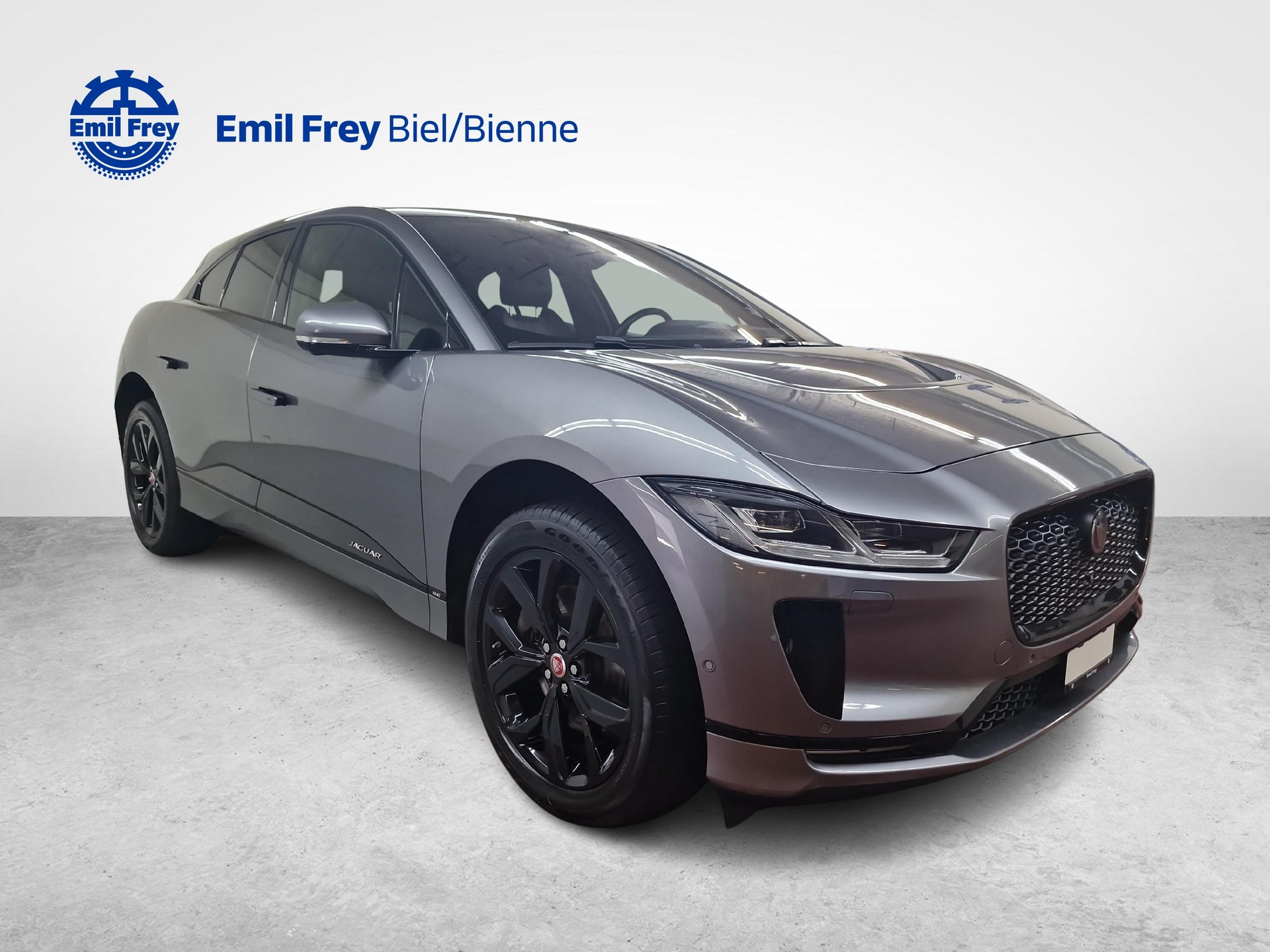 JAGUAR I-Pace EV400 SE AWD-image-6