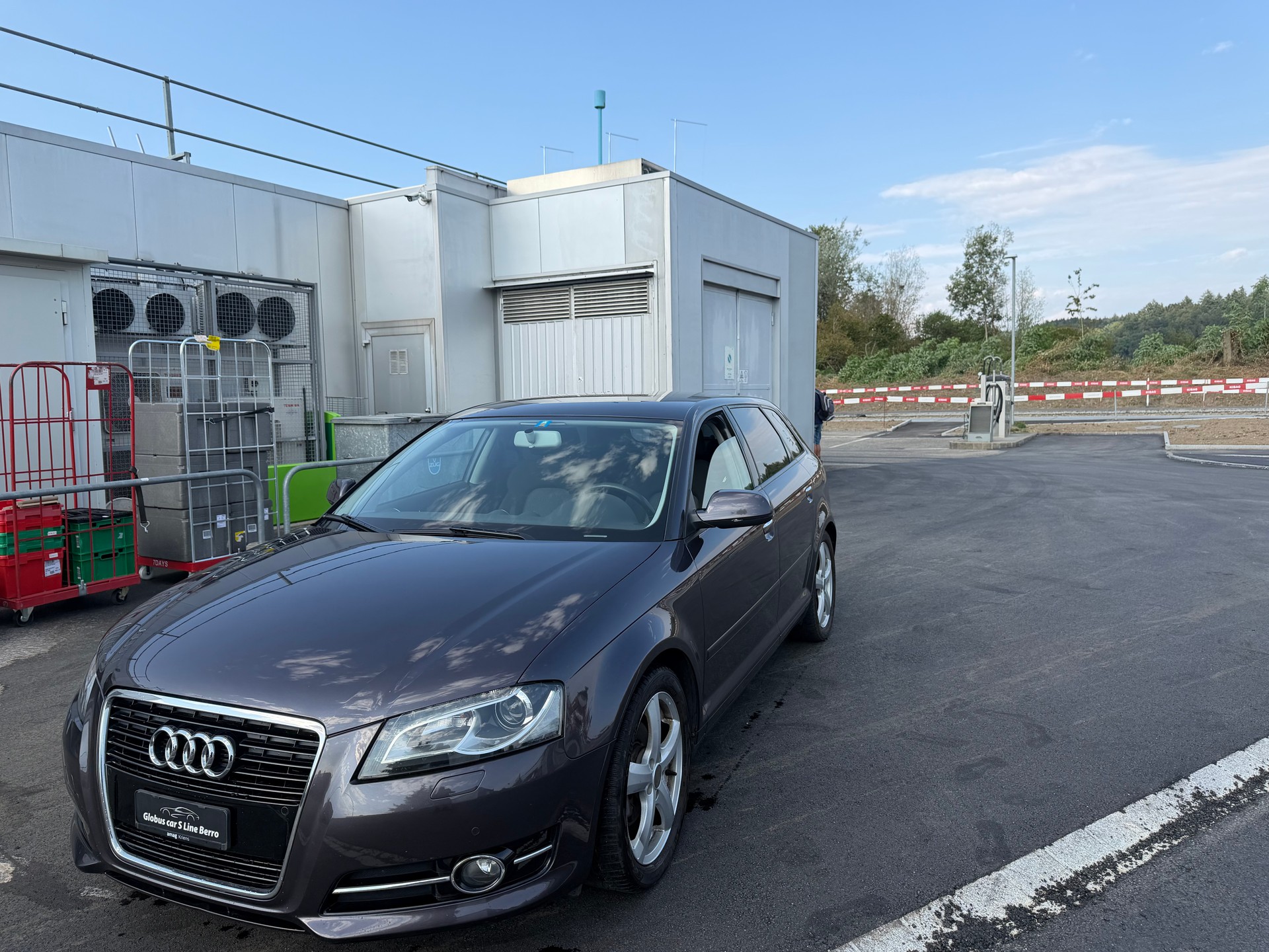 AUDI A3 Sportback 1.8 TFSI Attraction-image-7