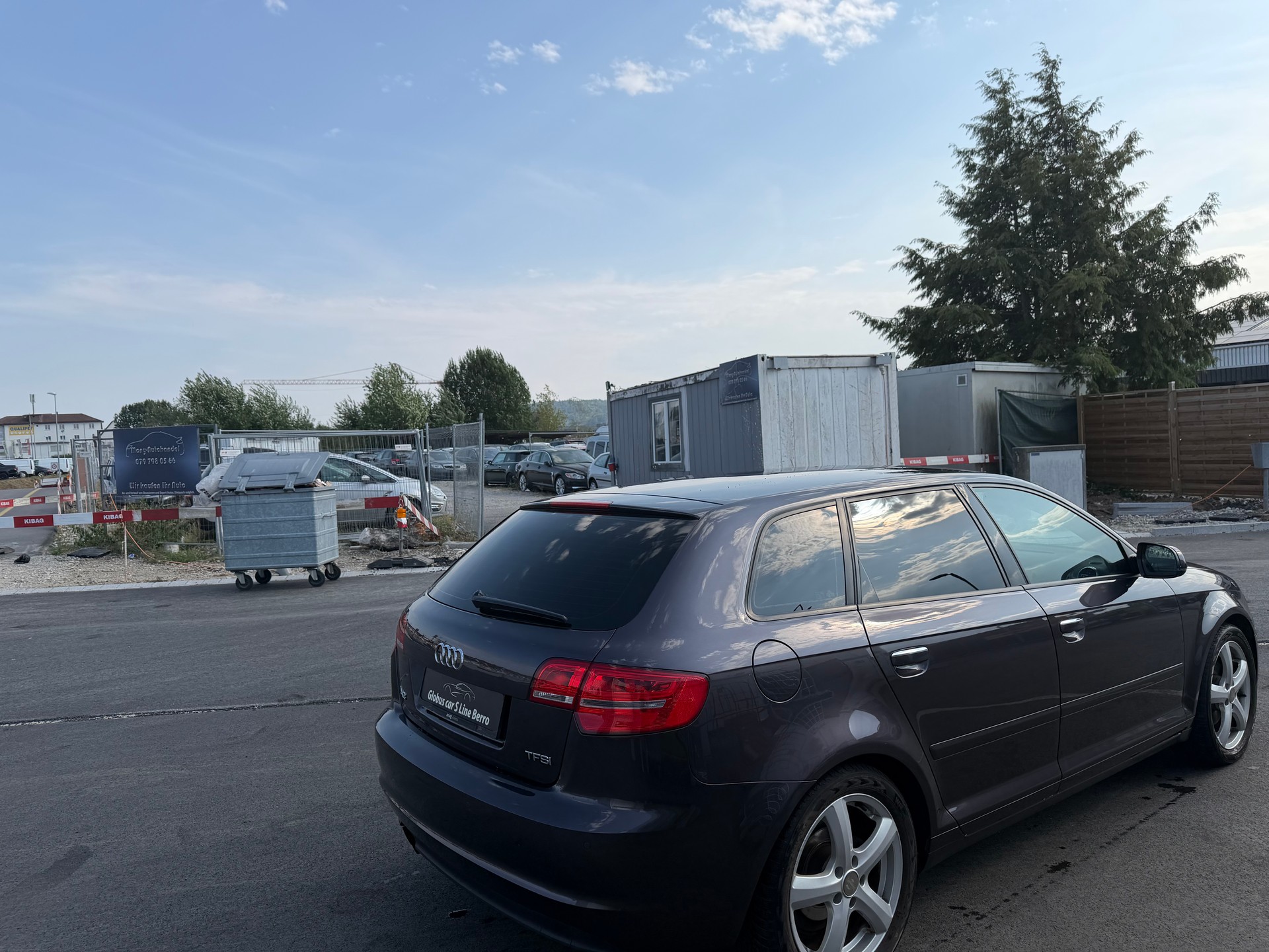 AUDI A3 Sportback 1.8 TFSI Attraction-image-3
