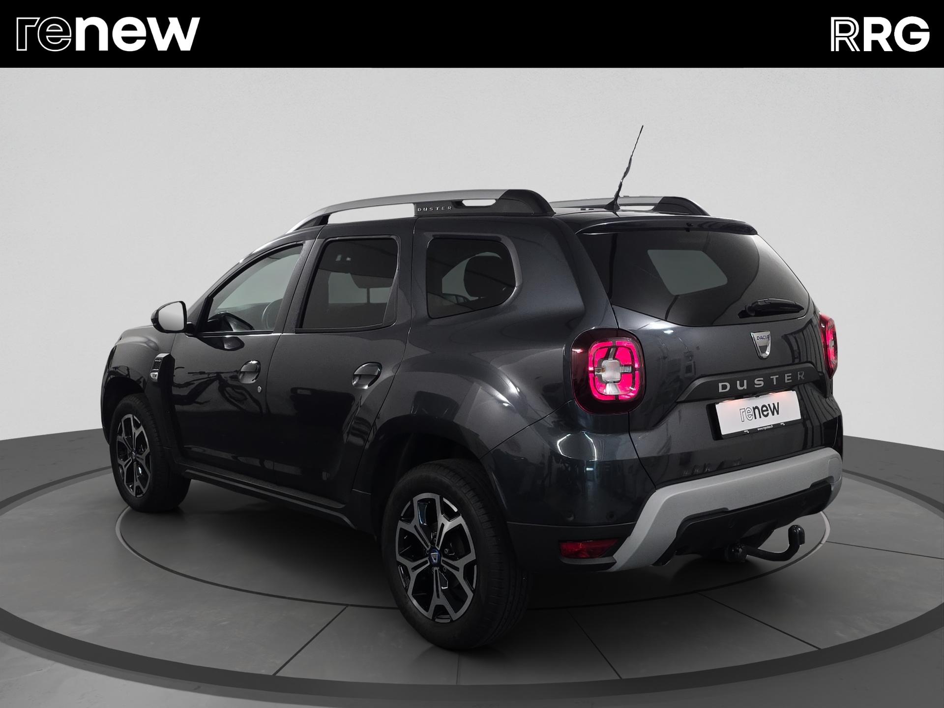 DACIA Duster TCe 150 Celebration 4x4-image-4