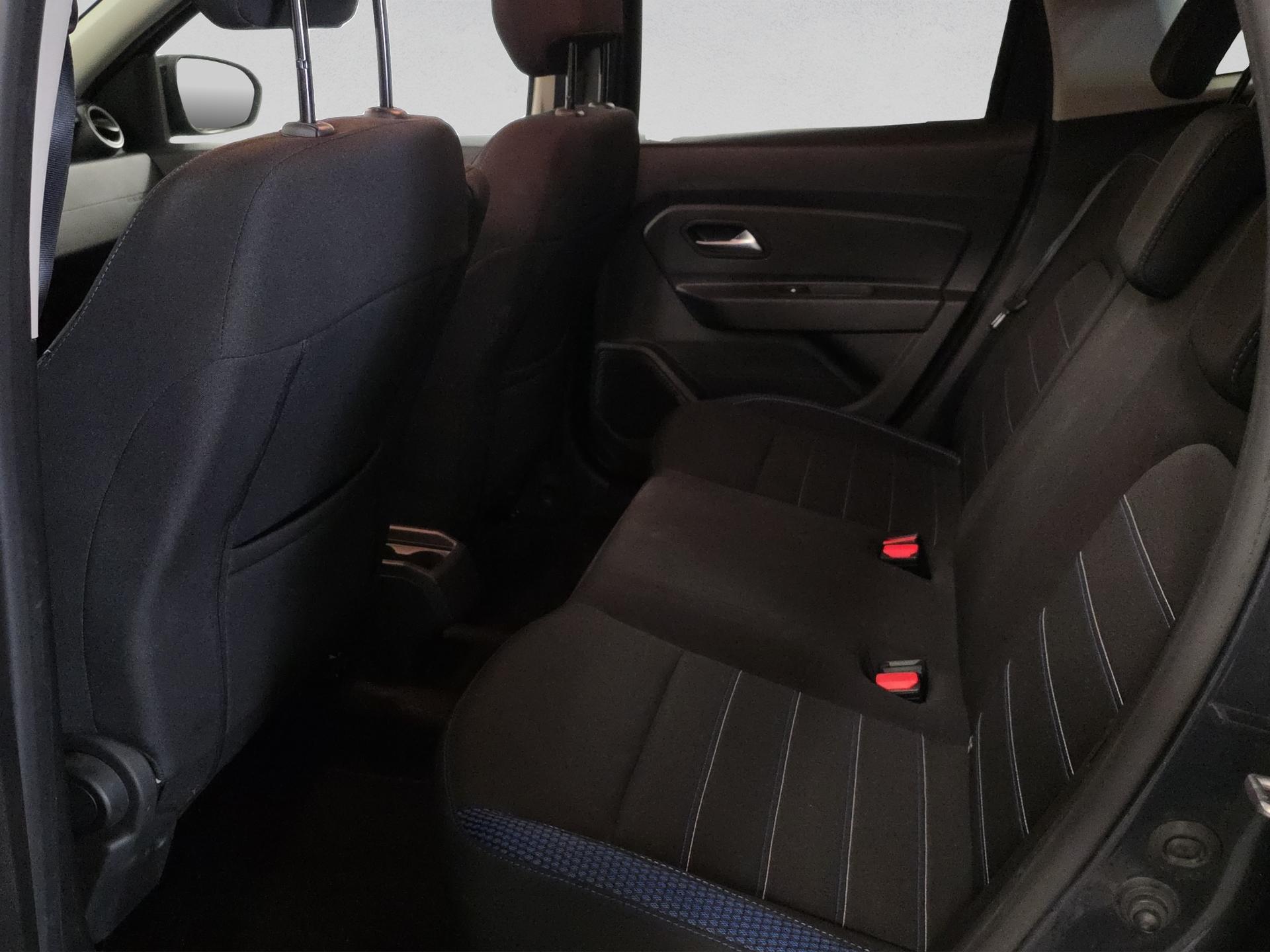 DACIA Duster TCe 150 Celebration 4x4-image-14