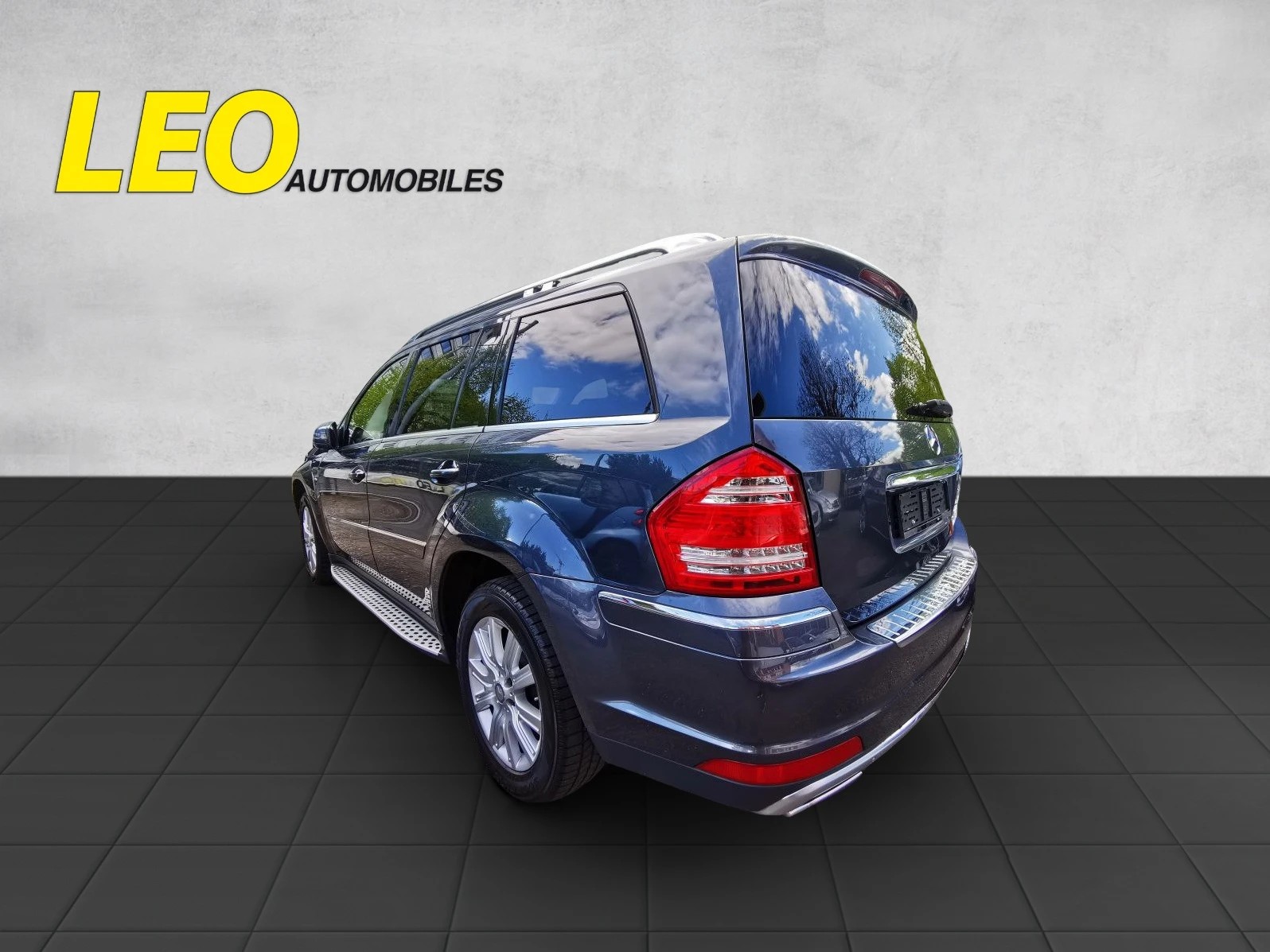 MERCEDES-BENZ GL 350 CDI BlueEfficiency 4Matic 7G-Tronic-image-2
