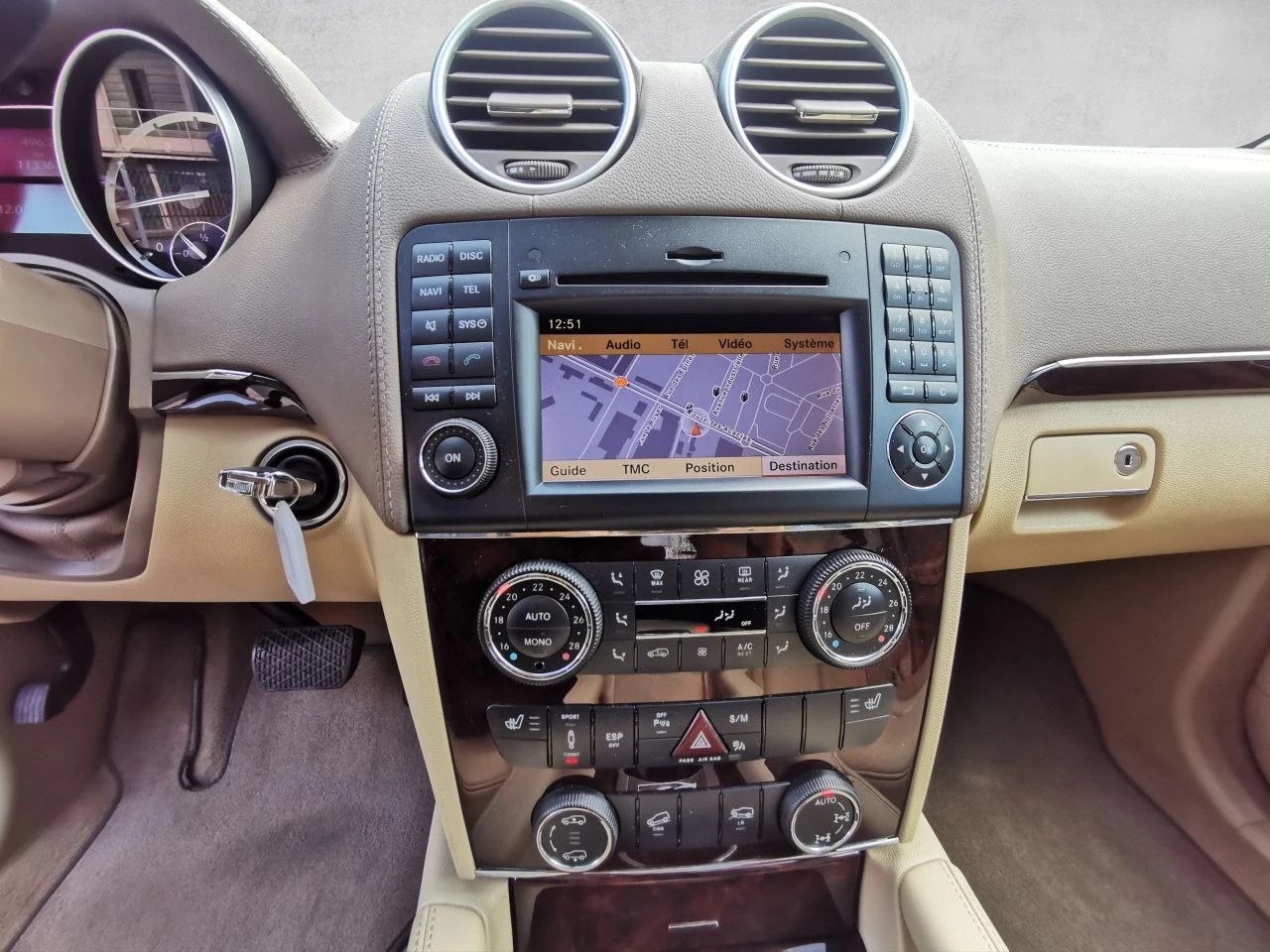 MERCEDES-BENZ GL 350 CDI BlueEfficiency 4Matic 7G-Tronic-image-5