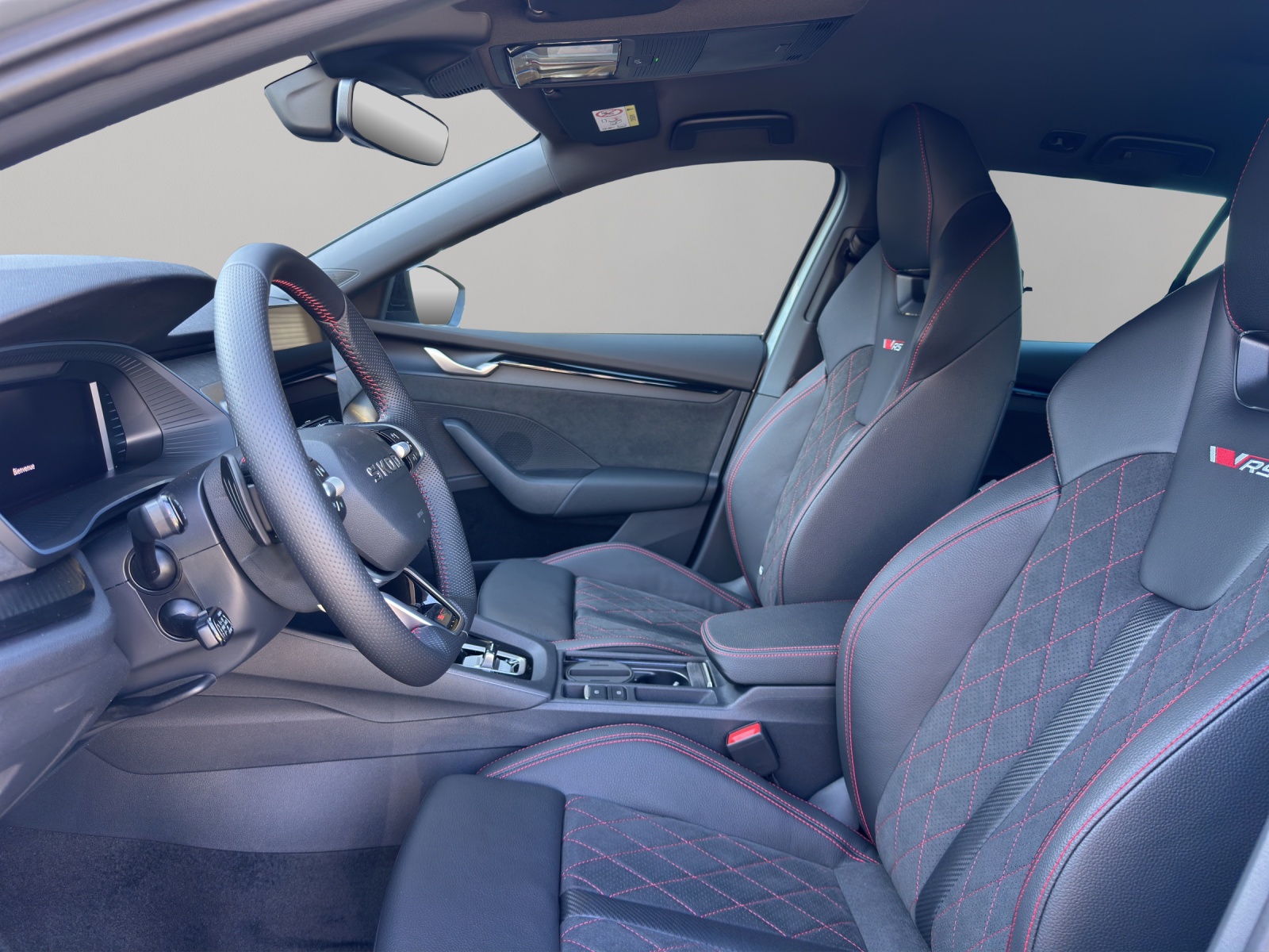 SKODA Octavia Combi 2.0 TSI DSG RS 30 Years Edition-image-7