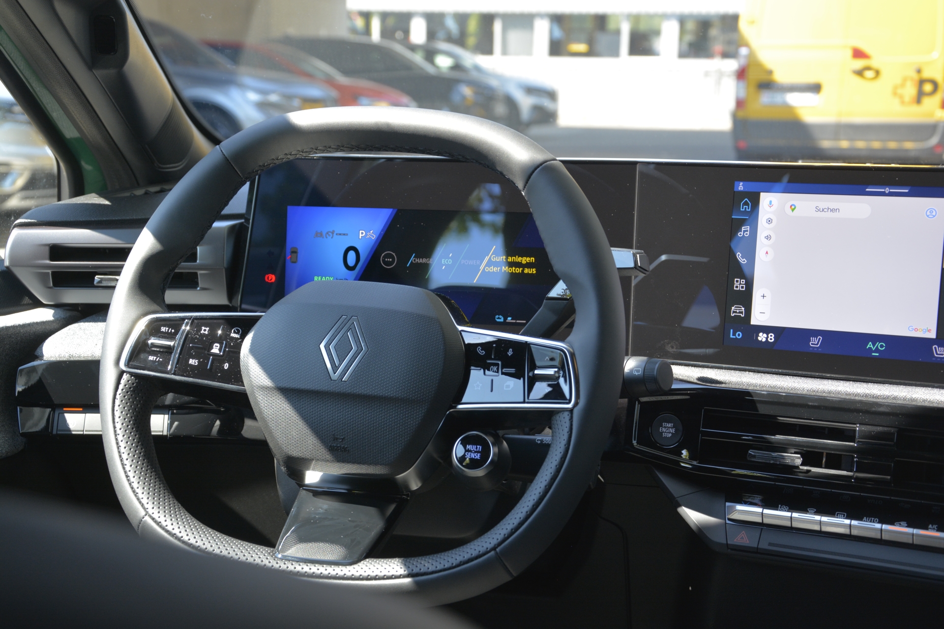 RENAULT CLIO techno full hybrid E-Tech 160-image-6