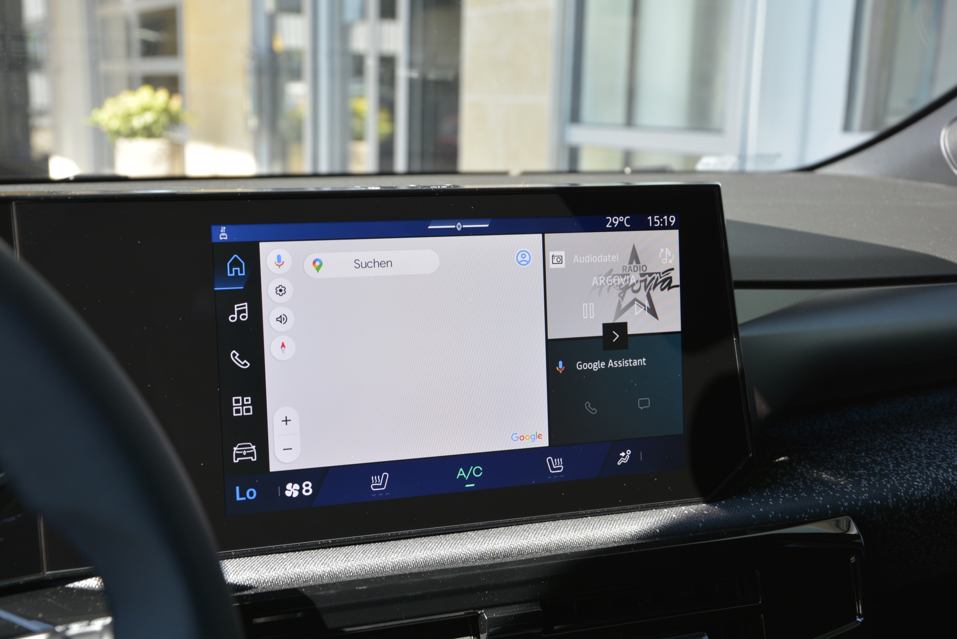 RENAULT CLIO techno full hybrid E-Tech 160-image-8