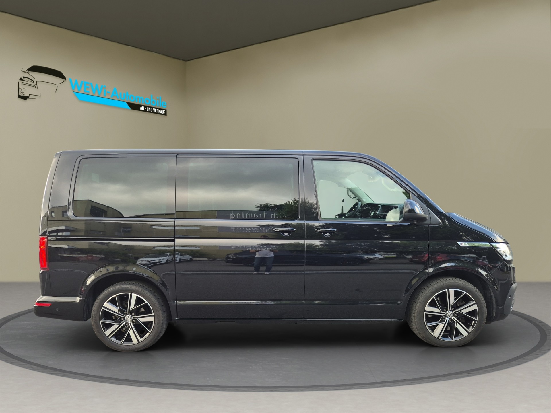 VW T6.1 Multivan 2.0 Bi-TDI Comfortline 4Motion DSG-image-5