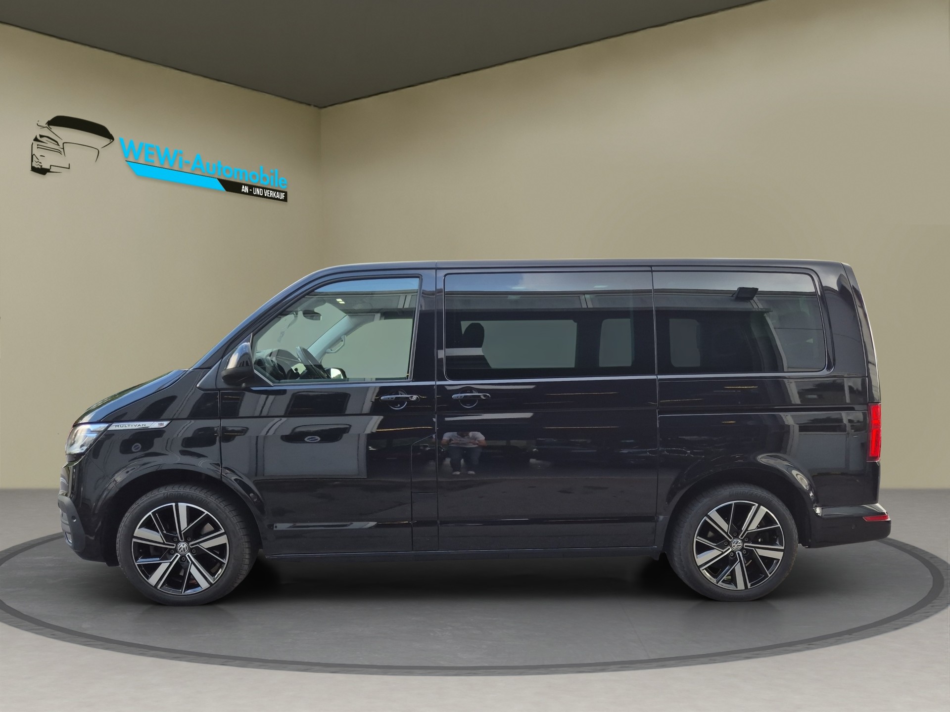 VW T6.1 Multivan 2.0 Bi-TDI Comfortline 4Motion DSG-showroom-element-1
