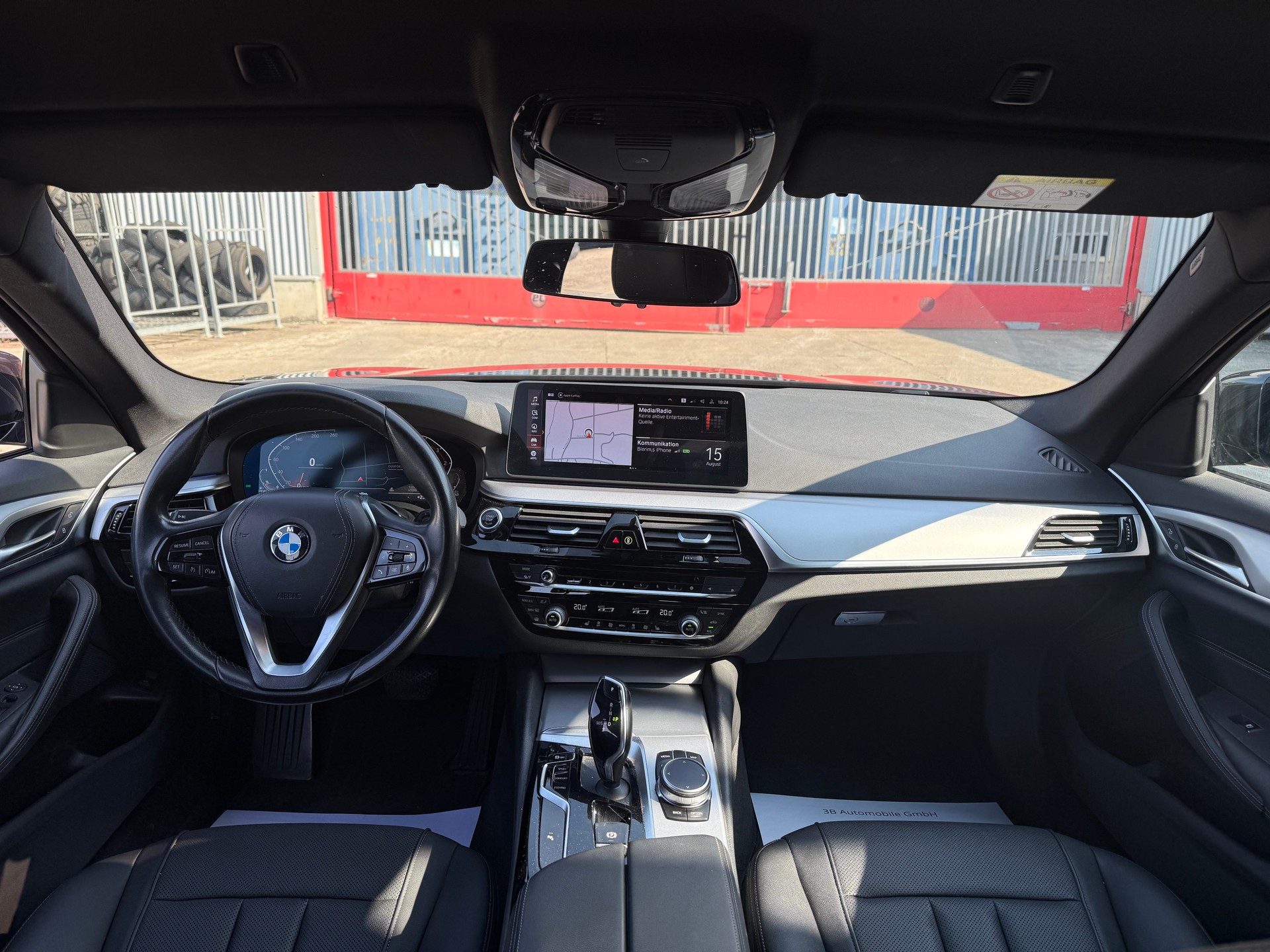 BMW 520d xDrive 48V Touring Steptronic-image-6