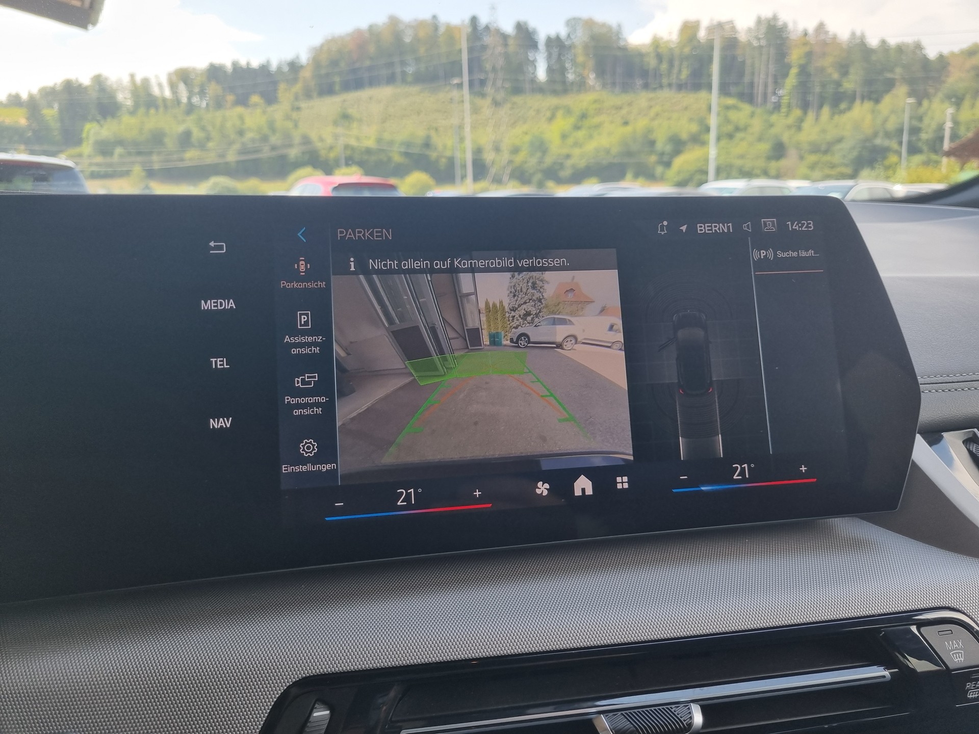 BMW 218i Active Tourer DKG-image-15
