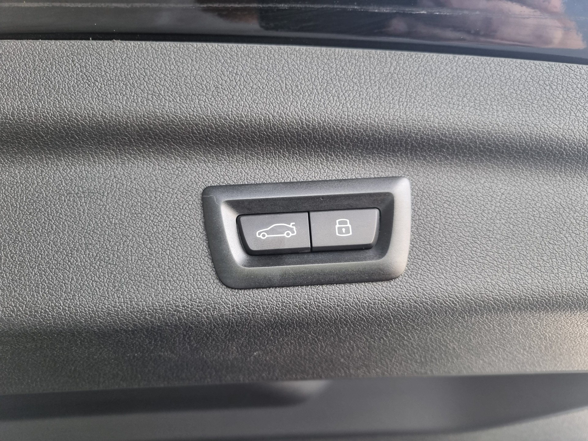 BMW 218i Active Tourer DKG-image-10