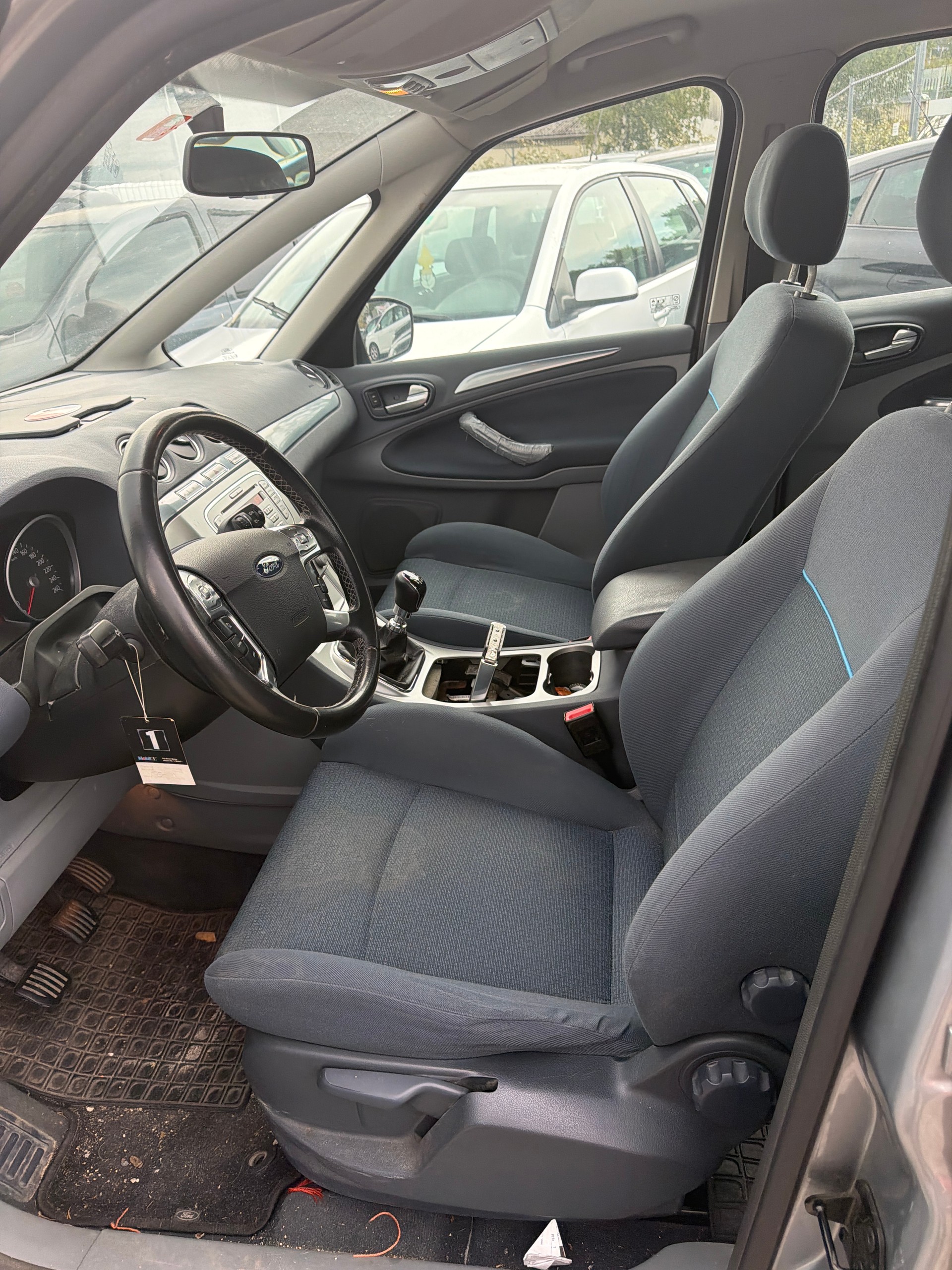 FORD S-Max 2.0 TDCi Titanium-image-8
