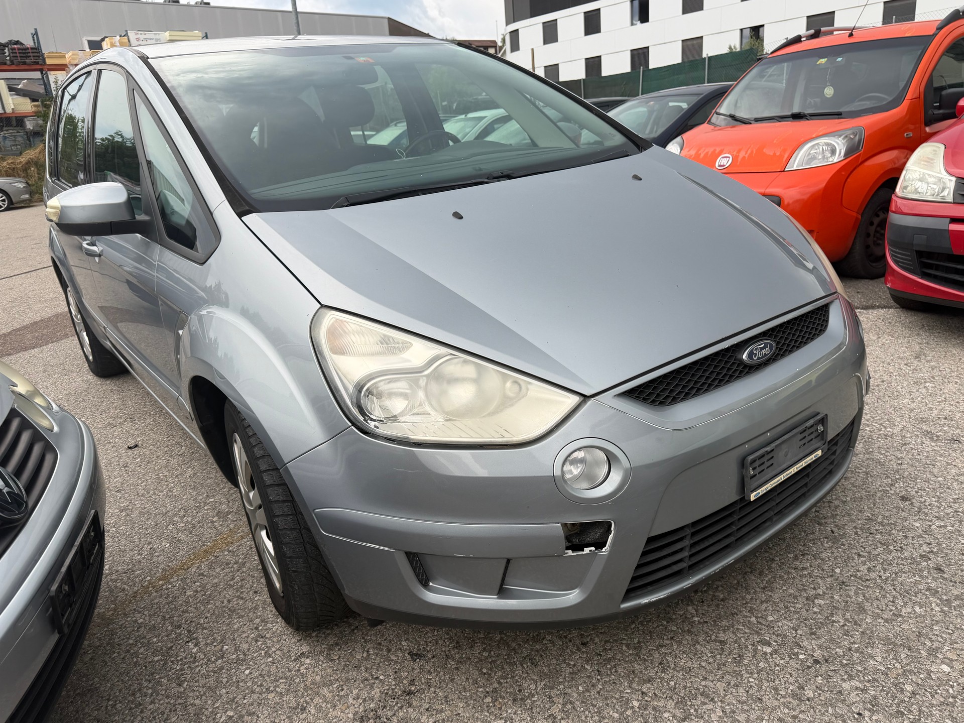 FORD S-Max 2.0 TDCi Titanium-image-2
