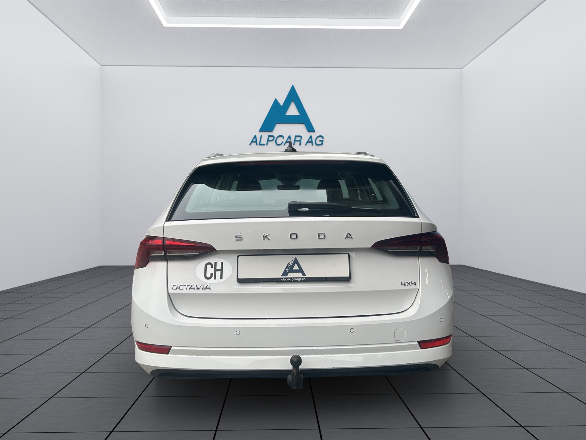 SKODA Octavia Combi 2.0 TDI DSG Ambition 4x4-image-5