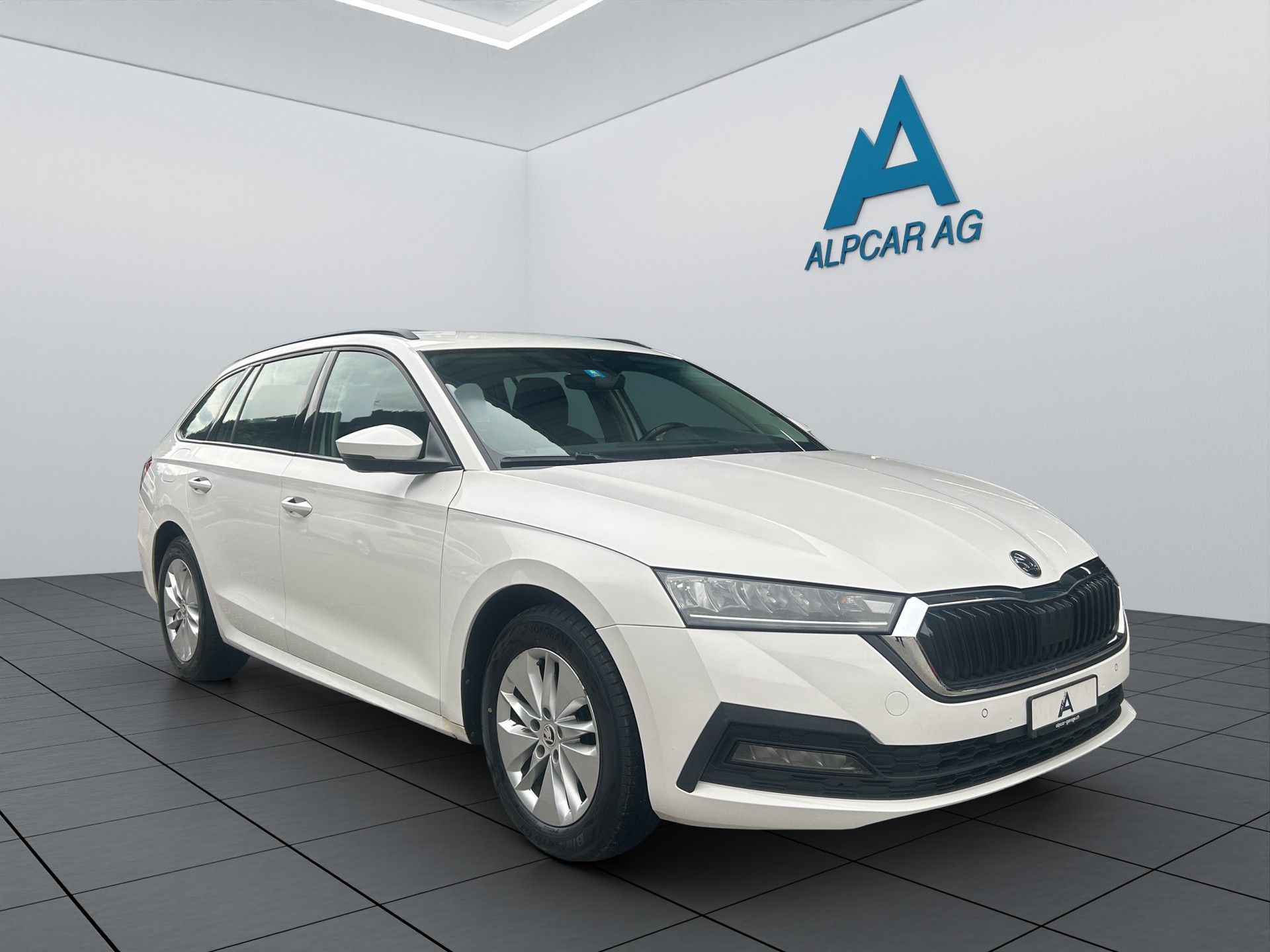 SKODA Octavia Combi 2.0 TDI DSG Ambition 4x4-image-8