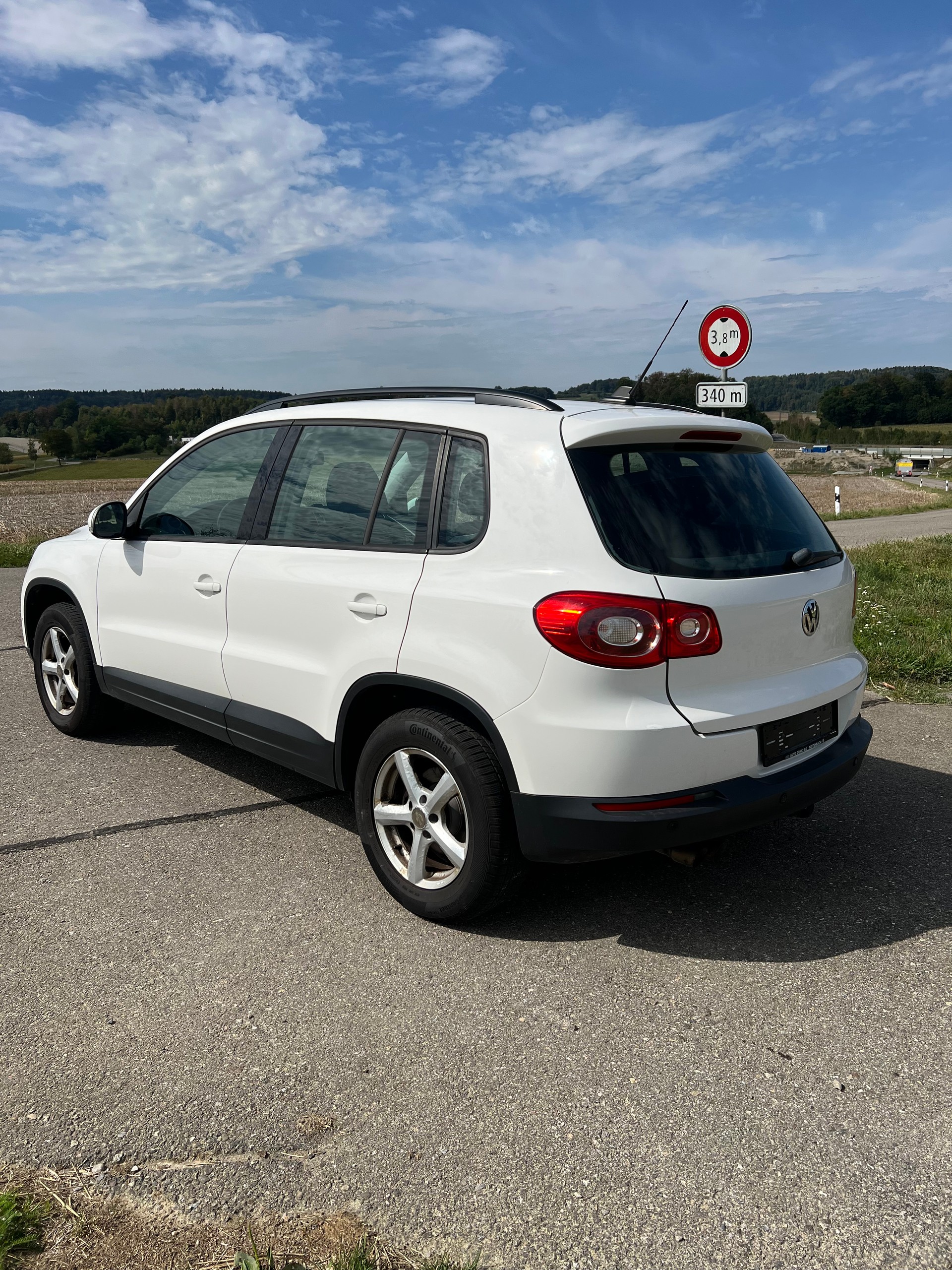 VW Tiguan 2.0 TDI Sport&Style Tiptronic-image-6