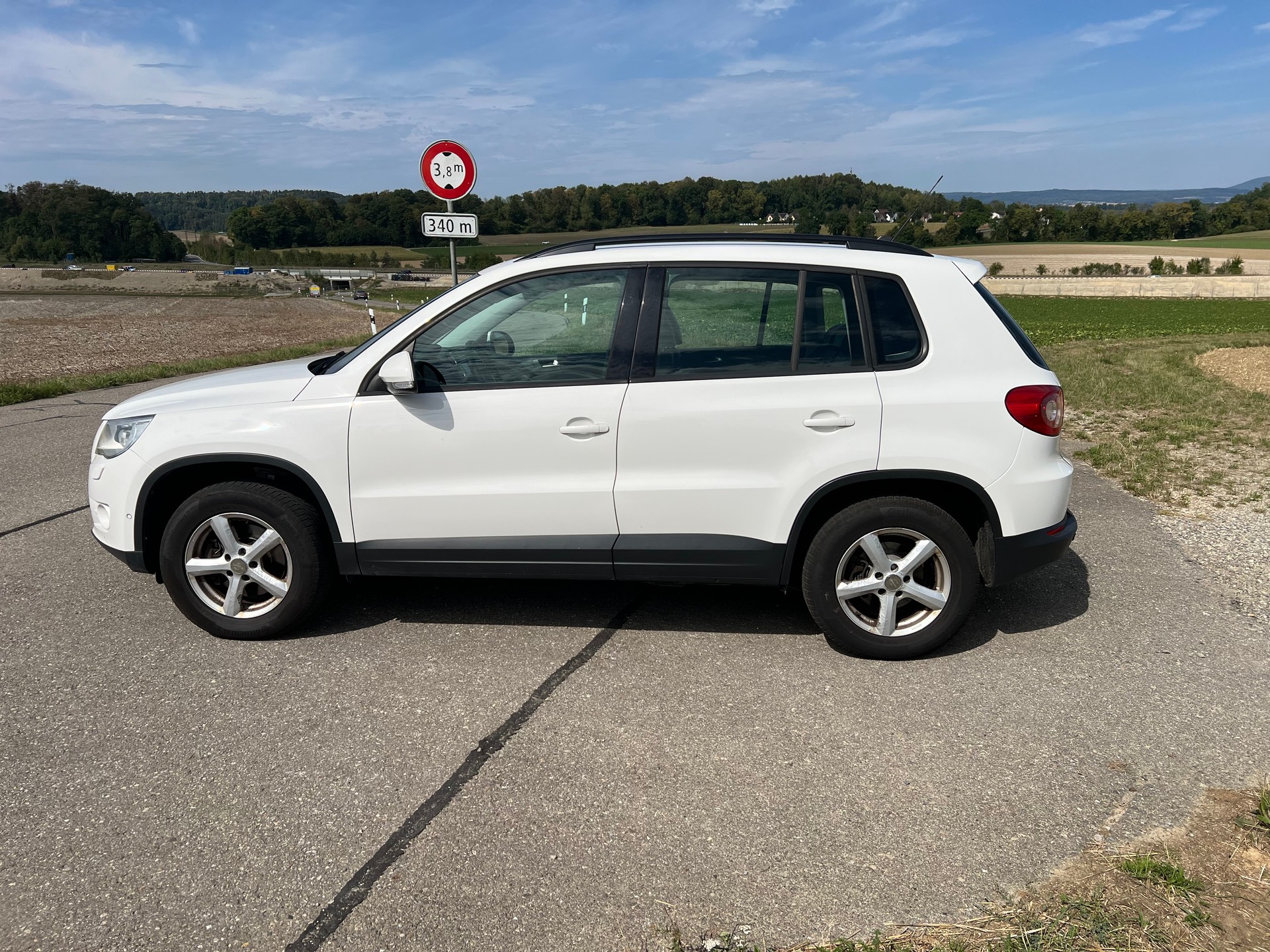 VW Tiguan 2.0 TDI Sport&Style Tiptronic-image-7