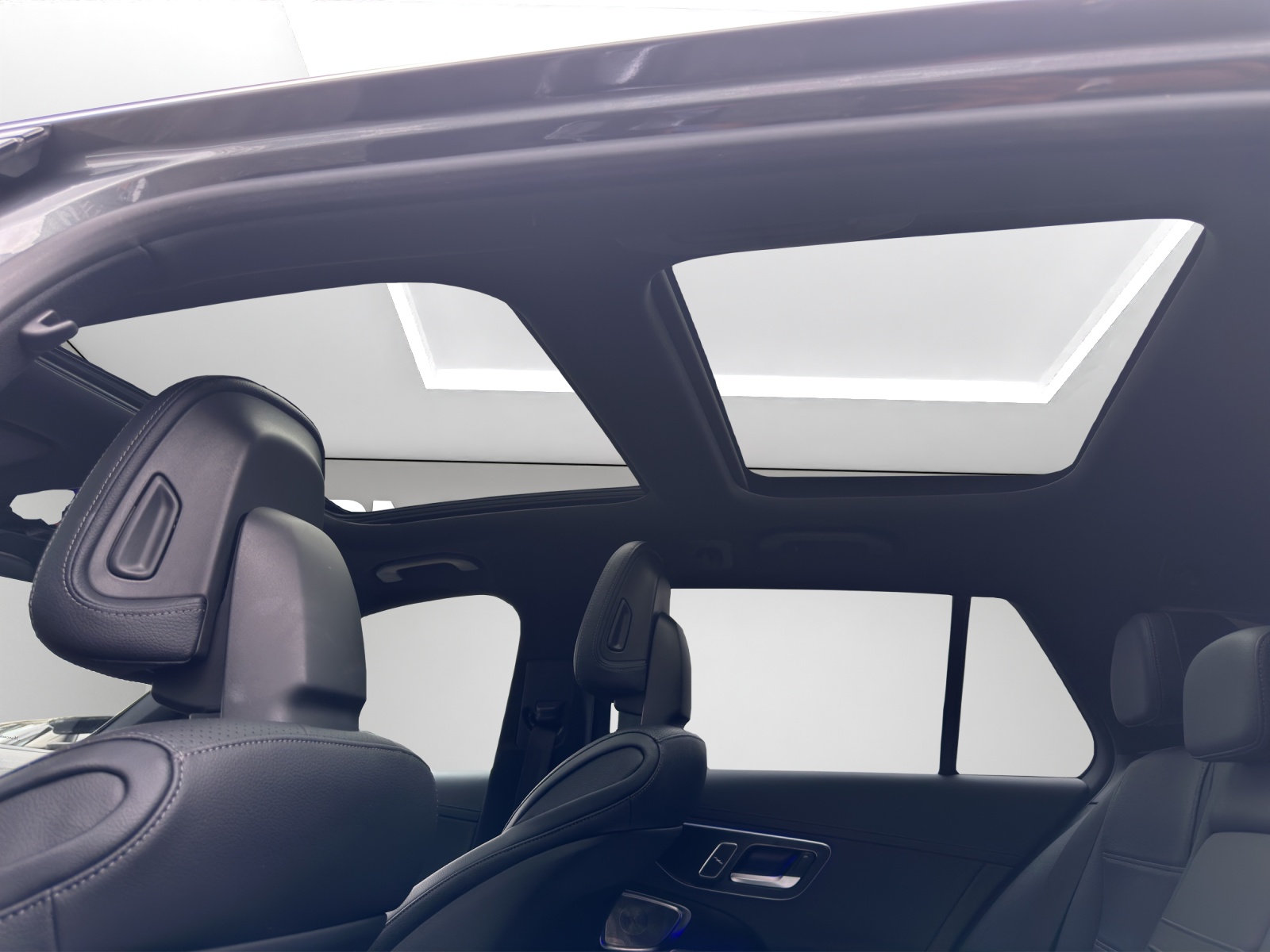 MERCEDES-BENZ Classe C S206 Combi C 200 AMG Line 4matic-image-10