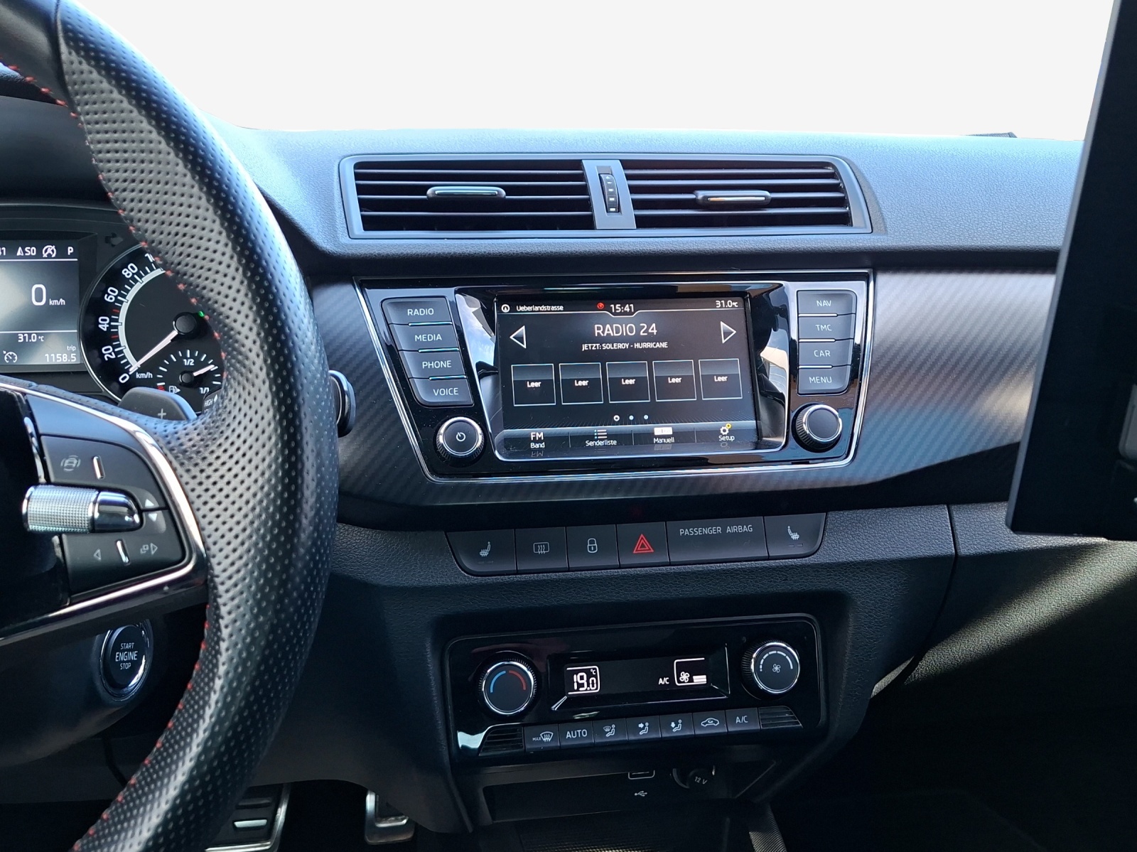 SKODA Fabia 1.0 TSI Monte Carlo DSG-image-10