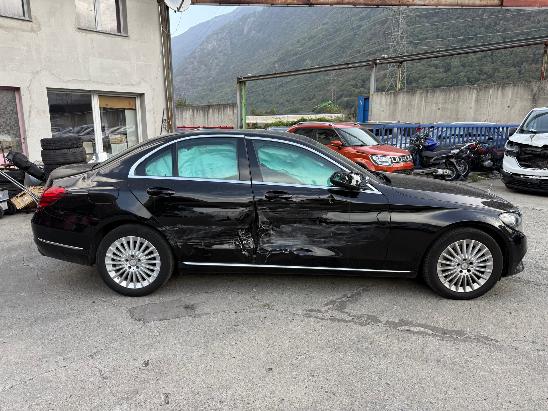 MERCEDES-BENZ C 250 BlueTEC Exclusive 4Matic 7G-Tronic-image-4