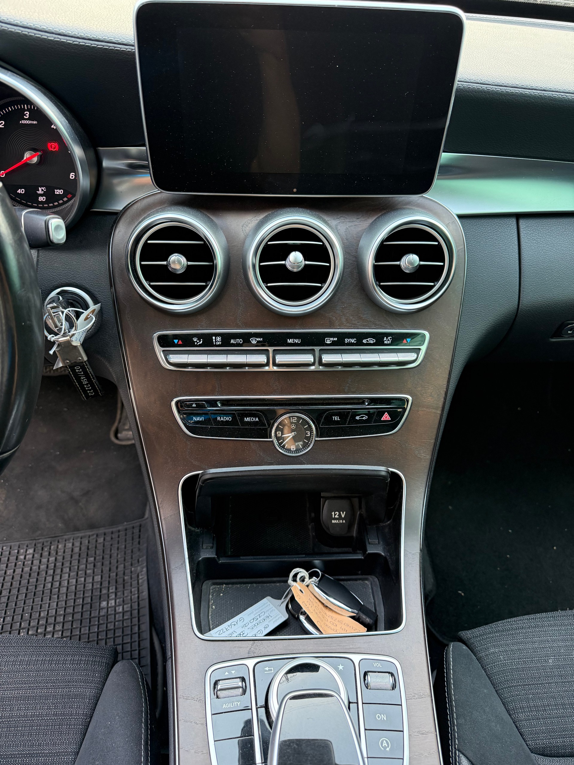 MERCEDES-BENZ C 250 BlueTEC Exclusive 4Matic 7G-Tronic-image-12