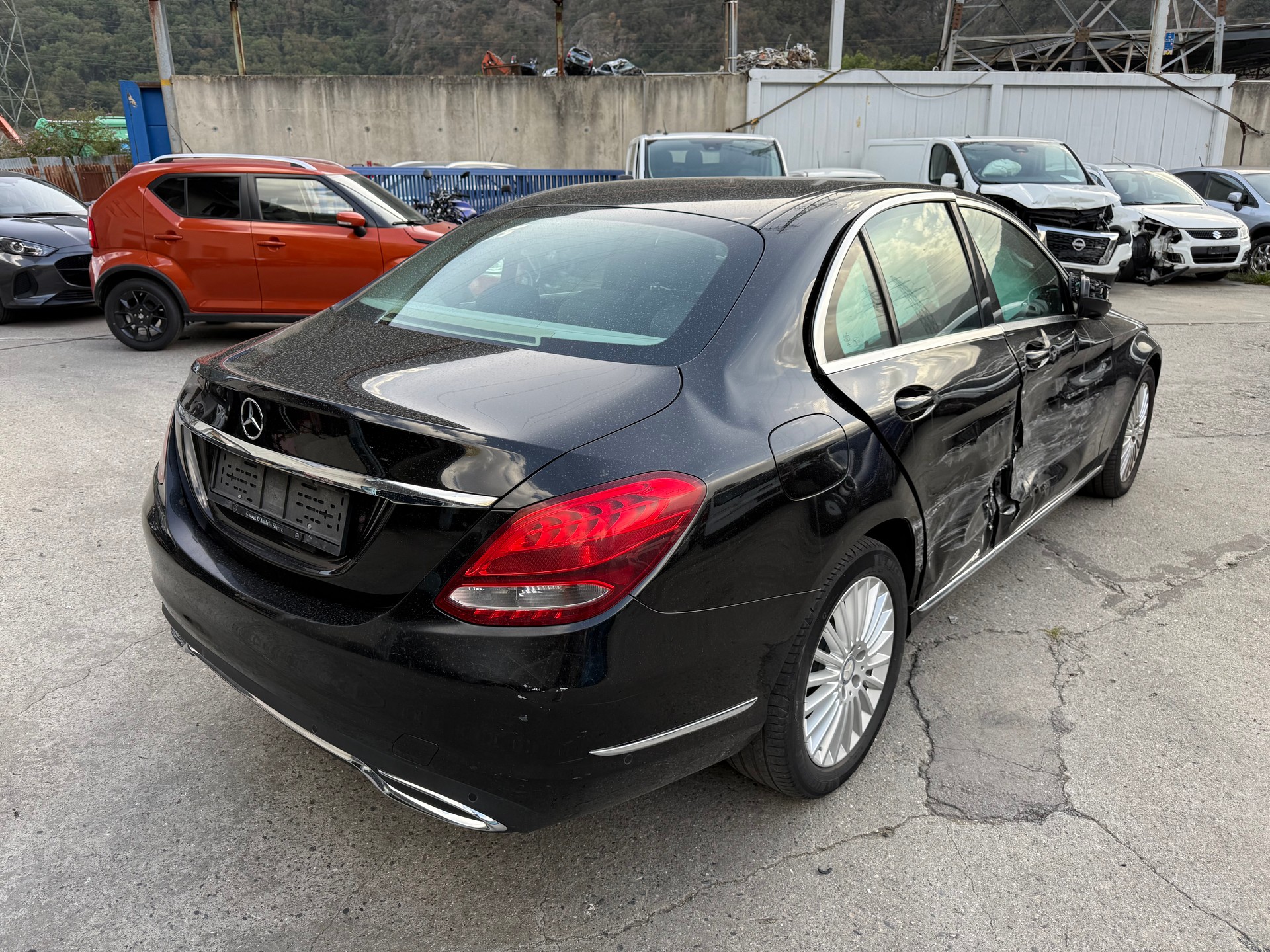 MERCEDES-BENZ C 250 BlueTEC Exclusive 4Matic 7G-Tronic-image-7