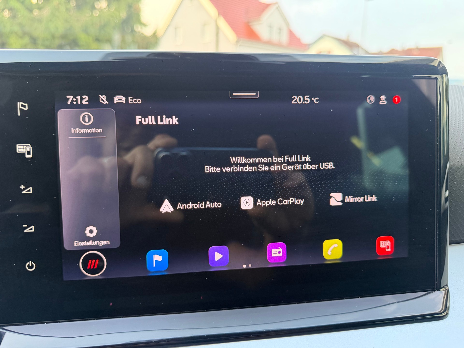 SEAT Arona 1.5 Eco TSI FR DSG-image-13