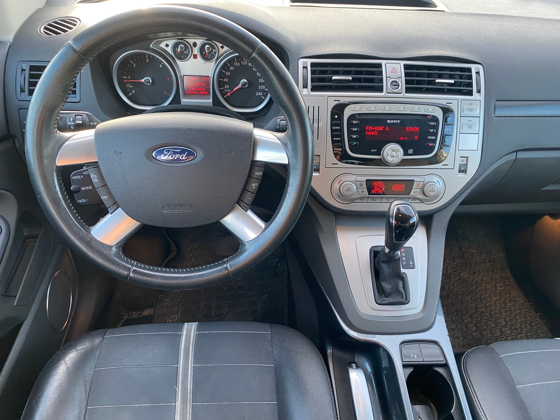 FORD Kuga 2.0 TDCi Carving 4WD PowerShift-image-5