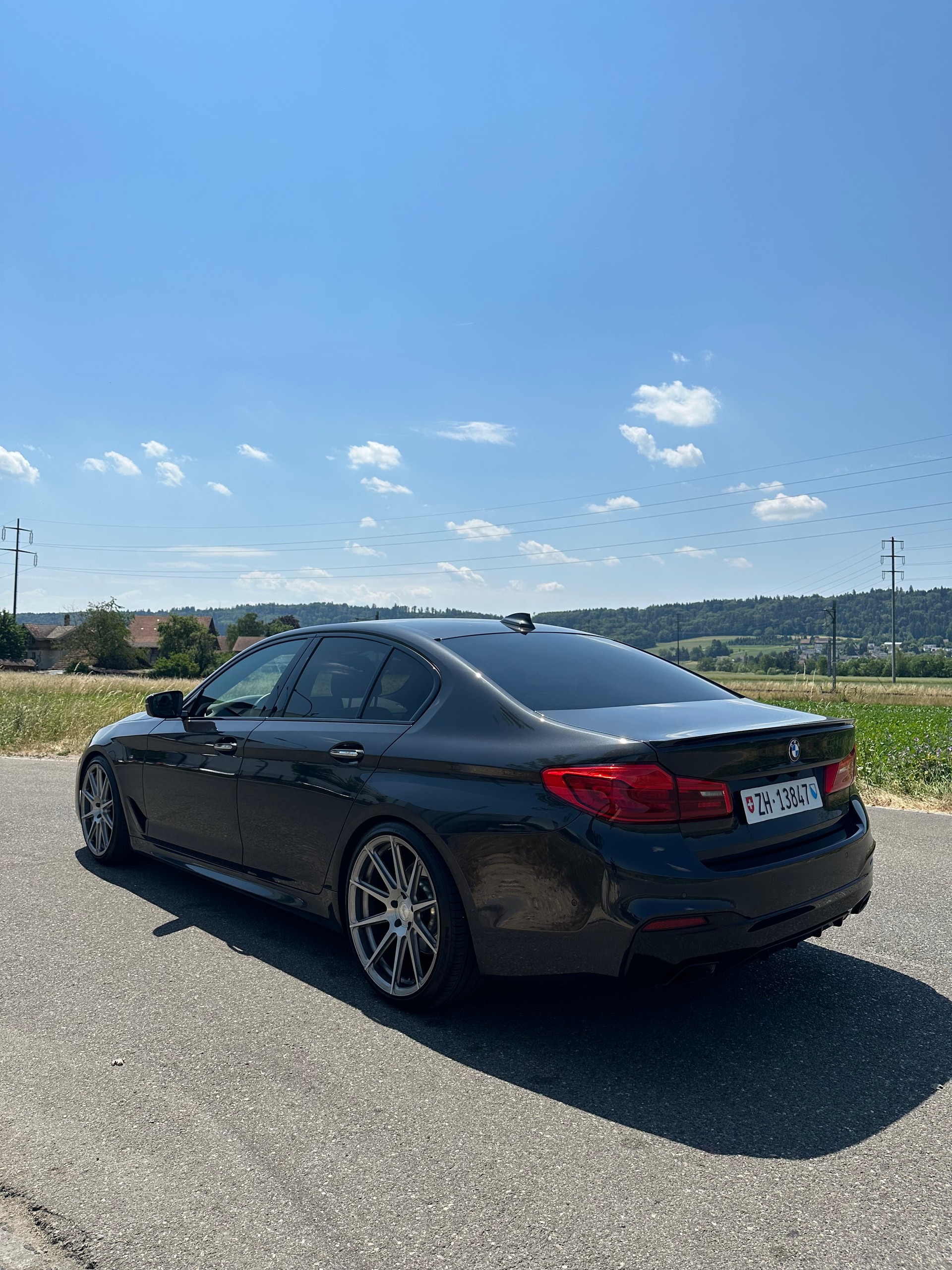 BMW 520d xDrive-image-4