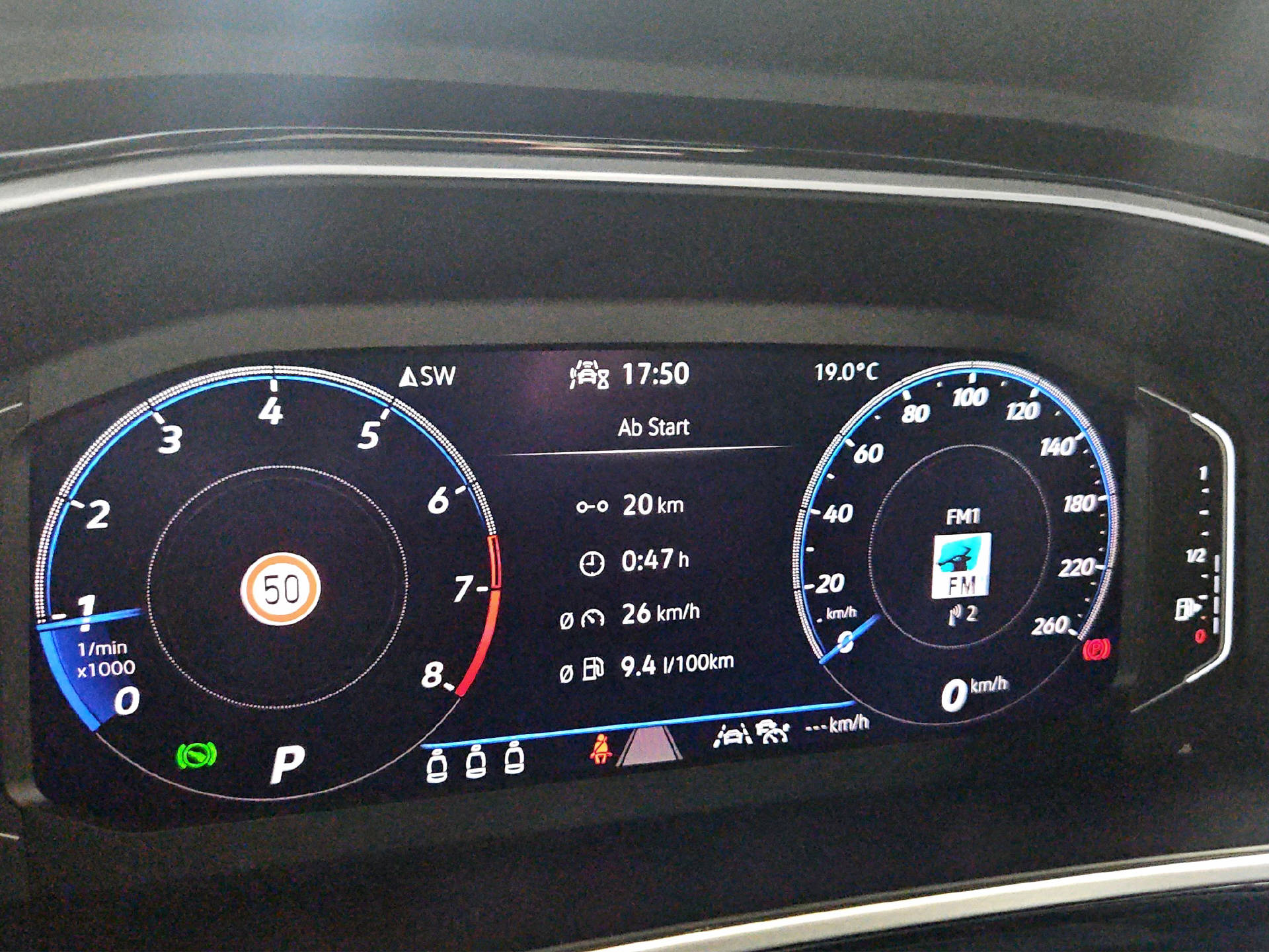VW T-Roc 1.5 TSI R-Line DSG-image-8